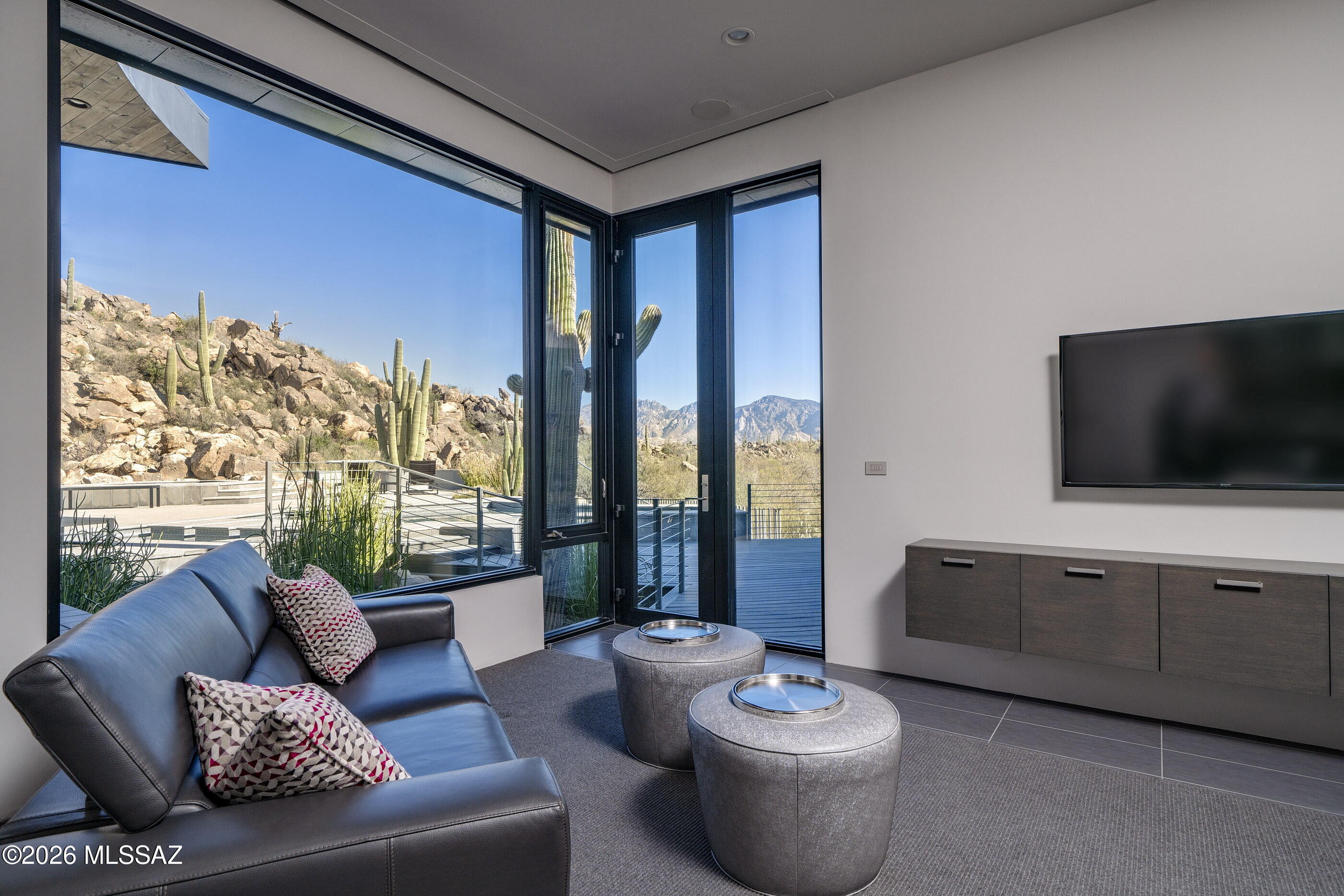 Stone Canyon IV - Residential