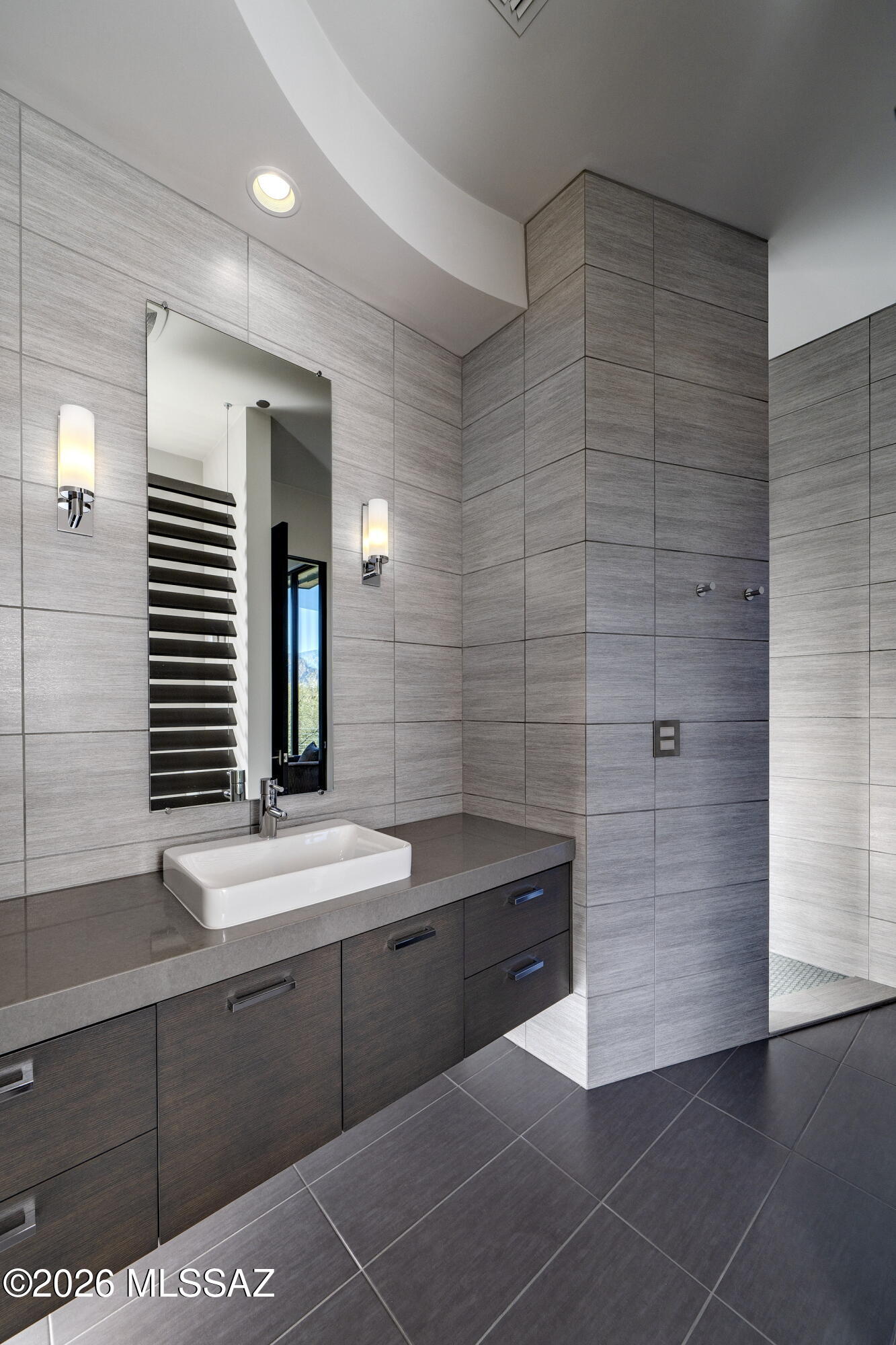 Stone Canyon IV - Residential