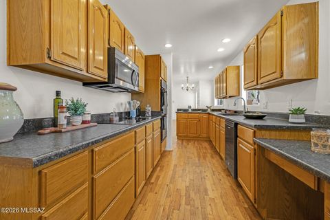 2758 N Warren Avenue Tucson AZ 85719