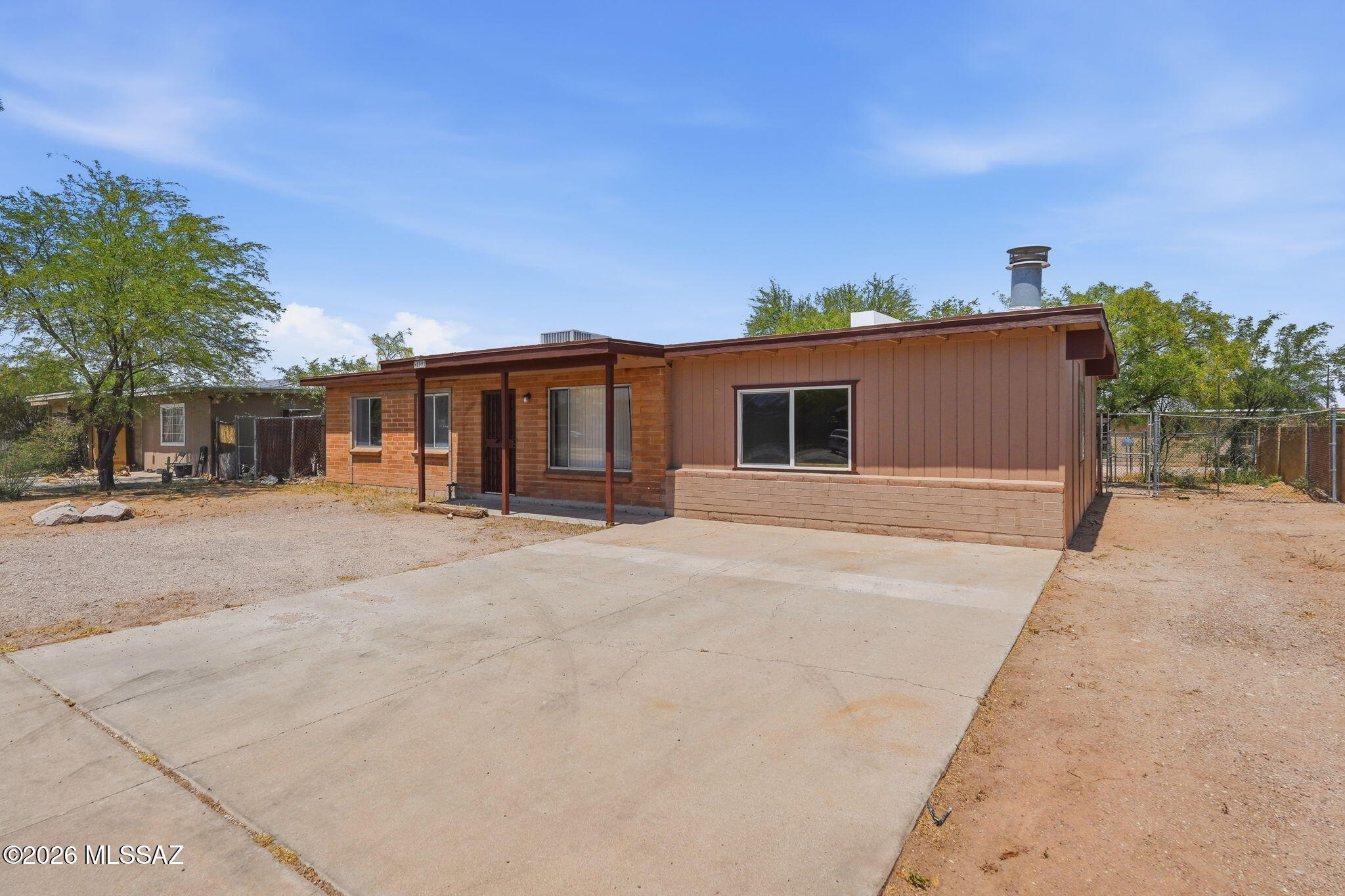 2127 E Nevada Street