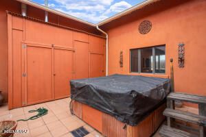 2076 W Tierra Contenta Trail
