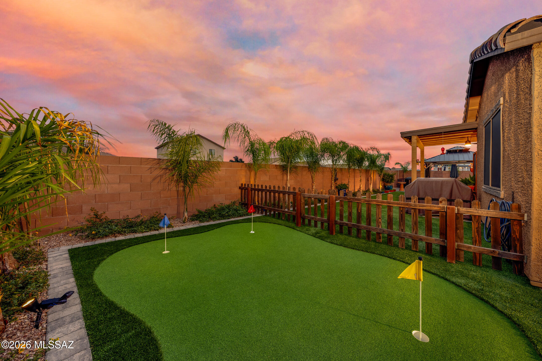 De Anza - Residential
