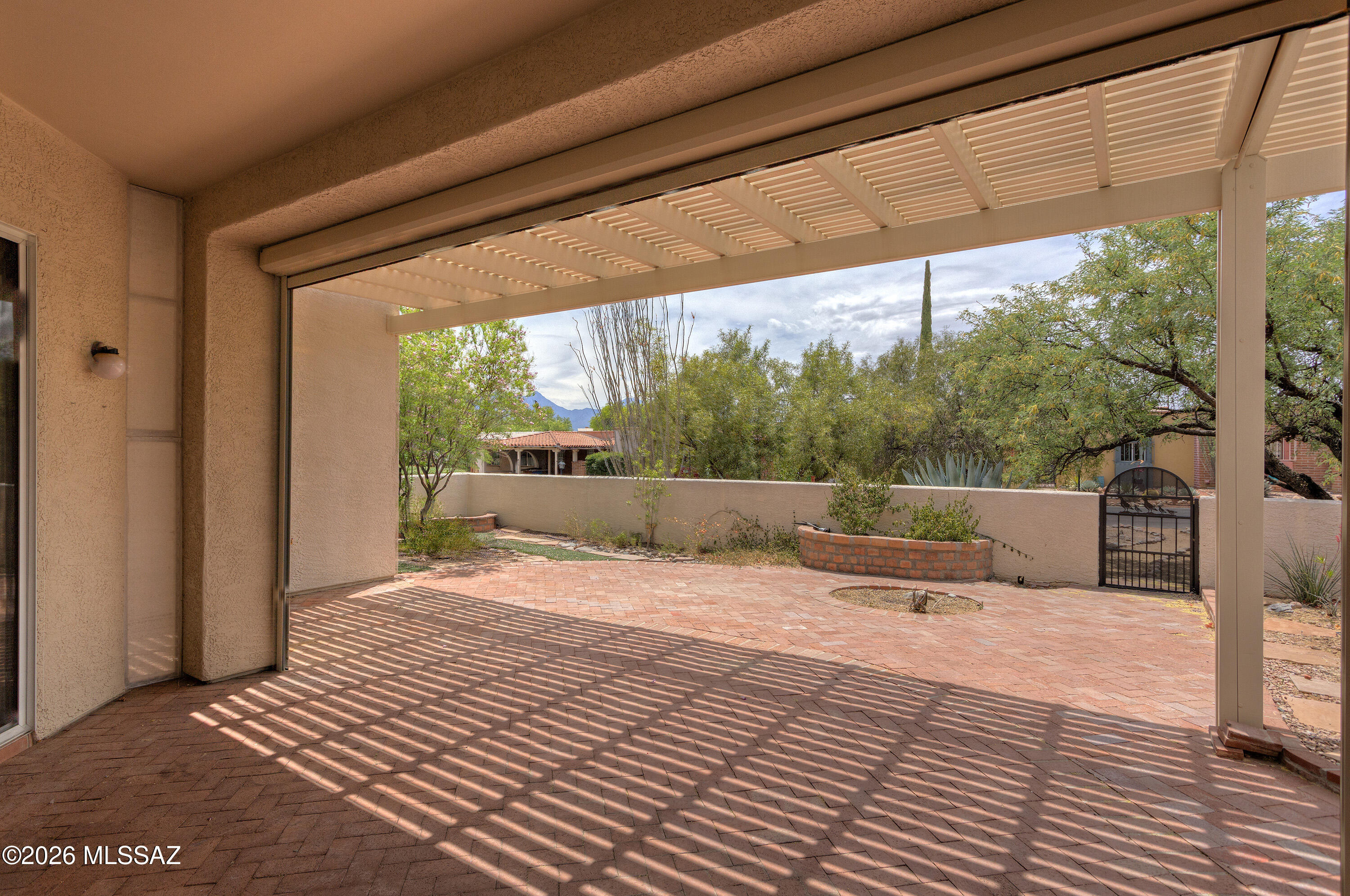 Valley Lane Townhomes (135-169) - Residential