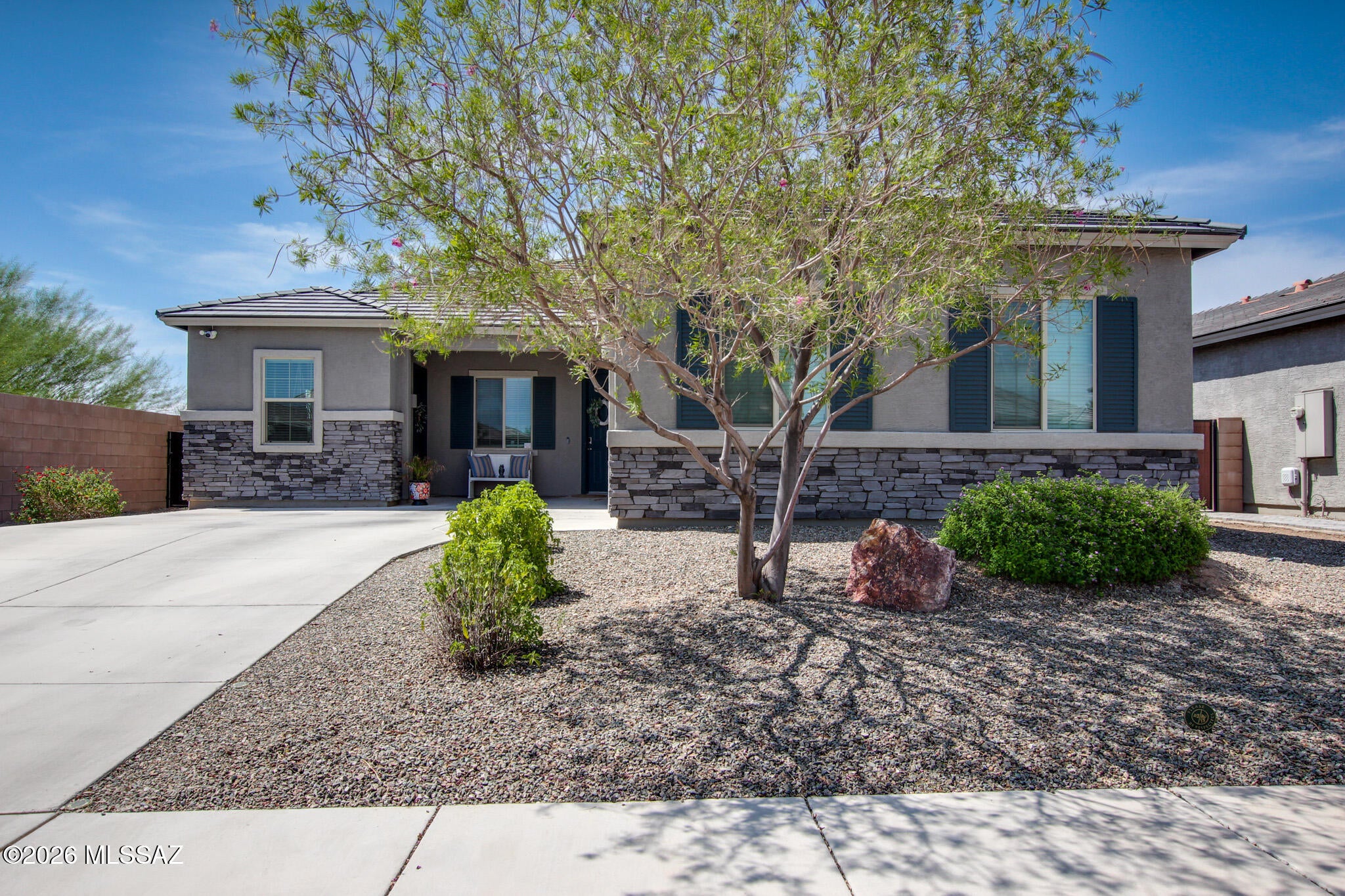 3905 W Cape Aloe Court