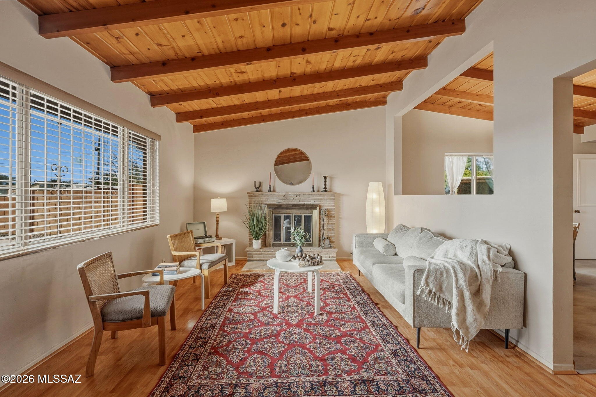 2932 N Dodge Boulevard