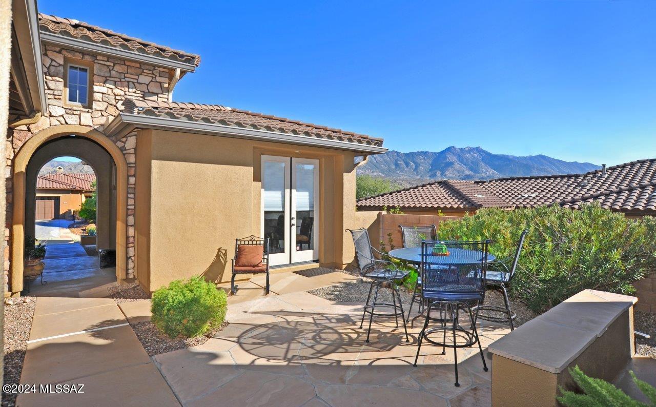 36546 S Desert Sun Drive
