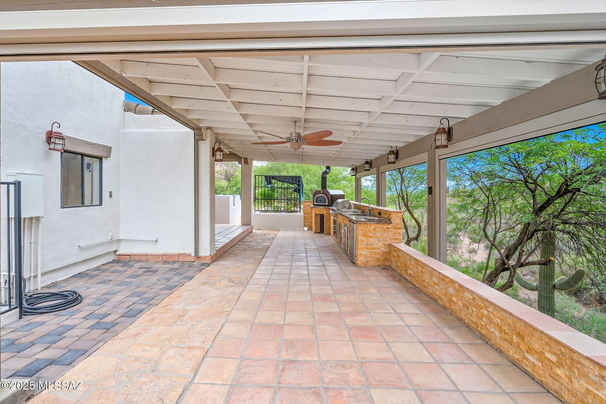 Lomas Saenz NO. 2 (1-14) - Residential