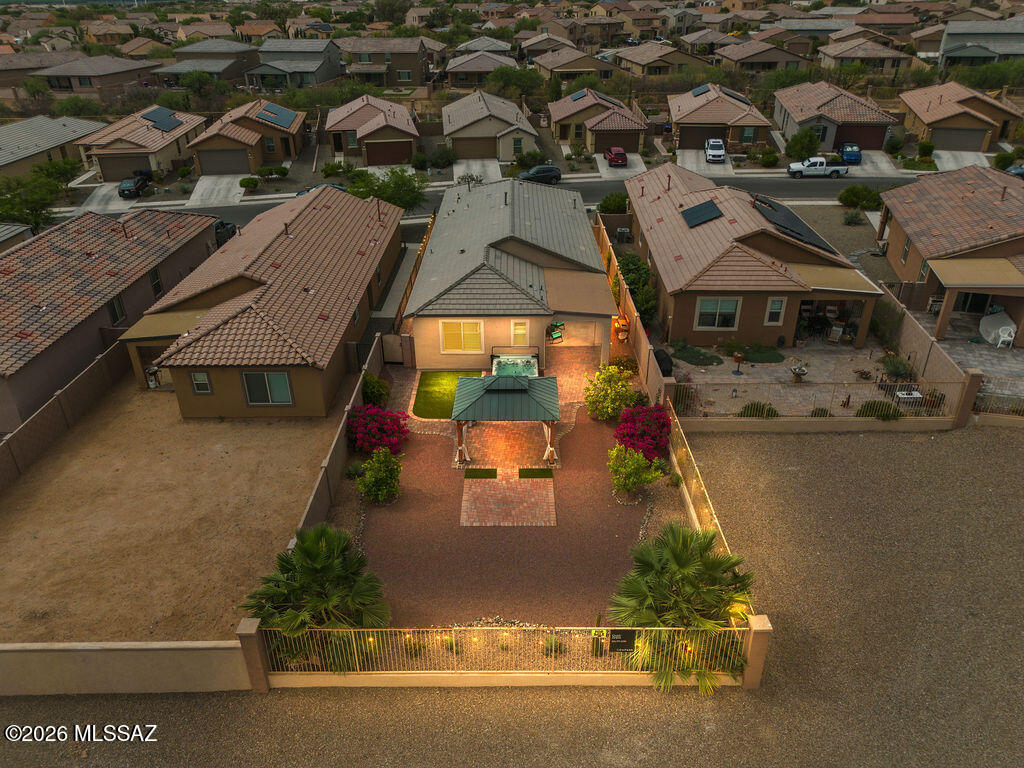 Entrada Del Rio - Residential