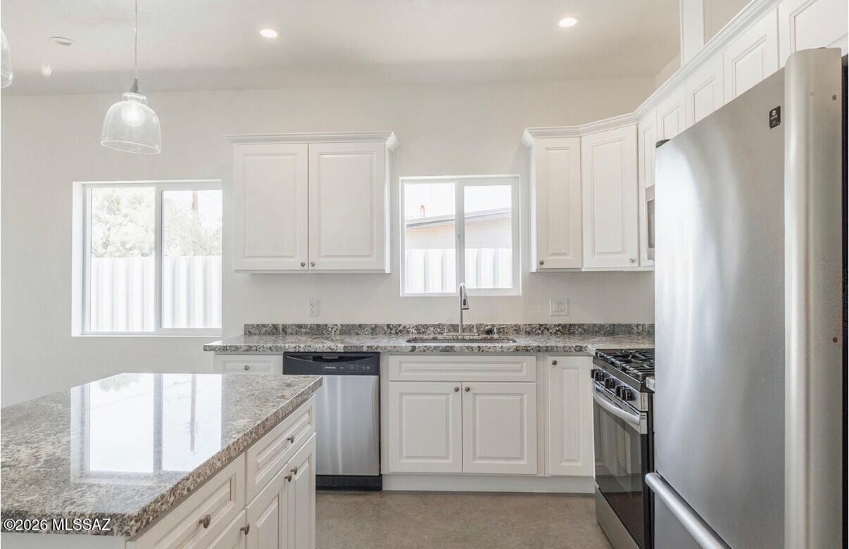 Catalina Farms Annex - Residential Lease