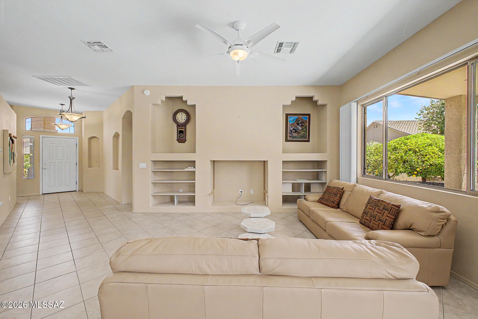 2428 E Big View Drive