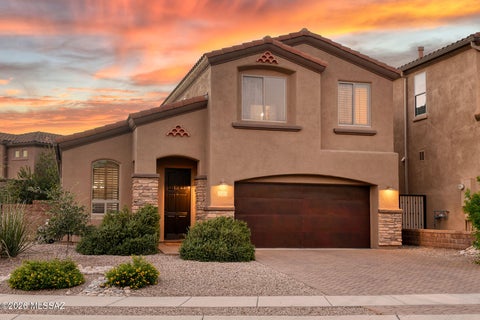 Photo of 5745 N Winding Woods Place, Tucson, AZ 85718 (MLS # 22624245)
