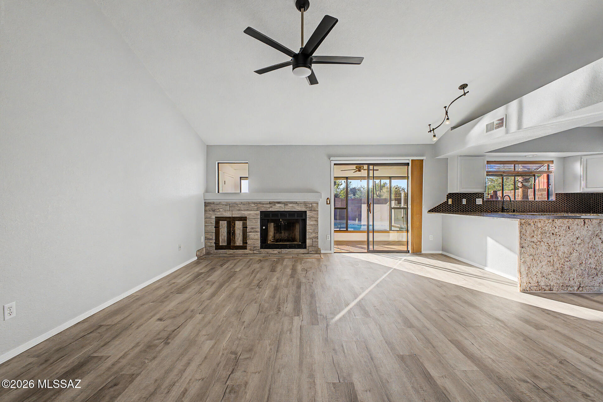 Stone Creek(1-41) - Residential