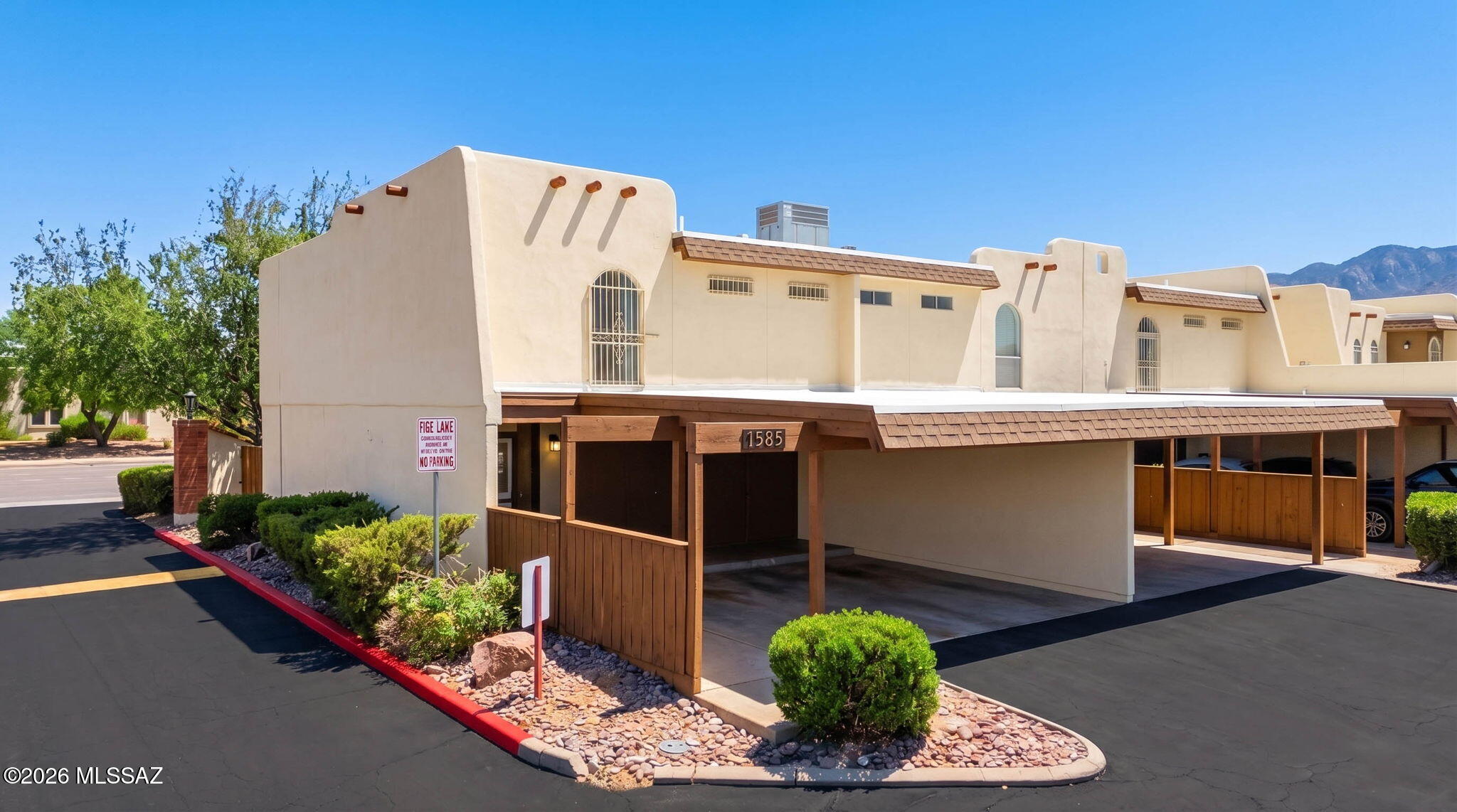 Valle Cereza (1-59) - Residential