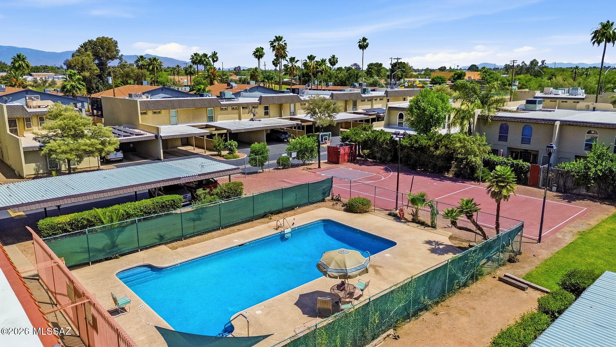 Valle Cereza (1-59) - Residential