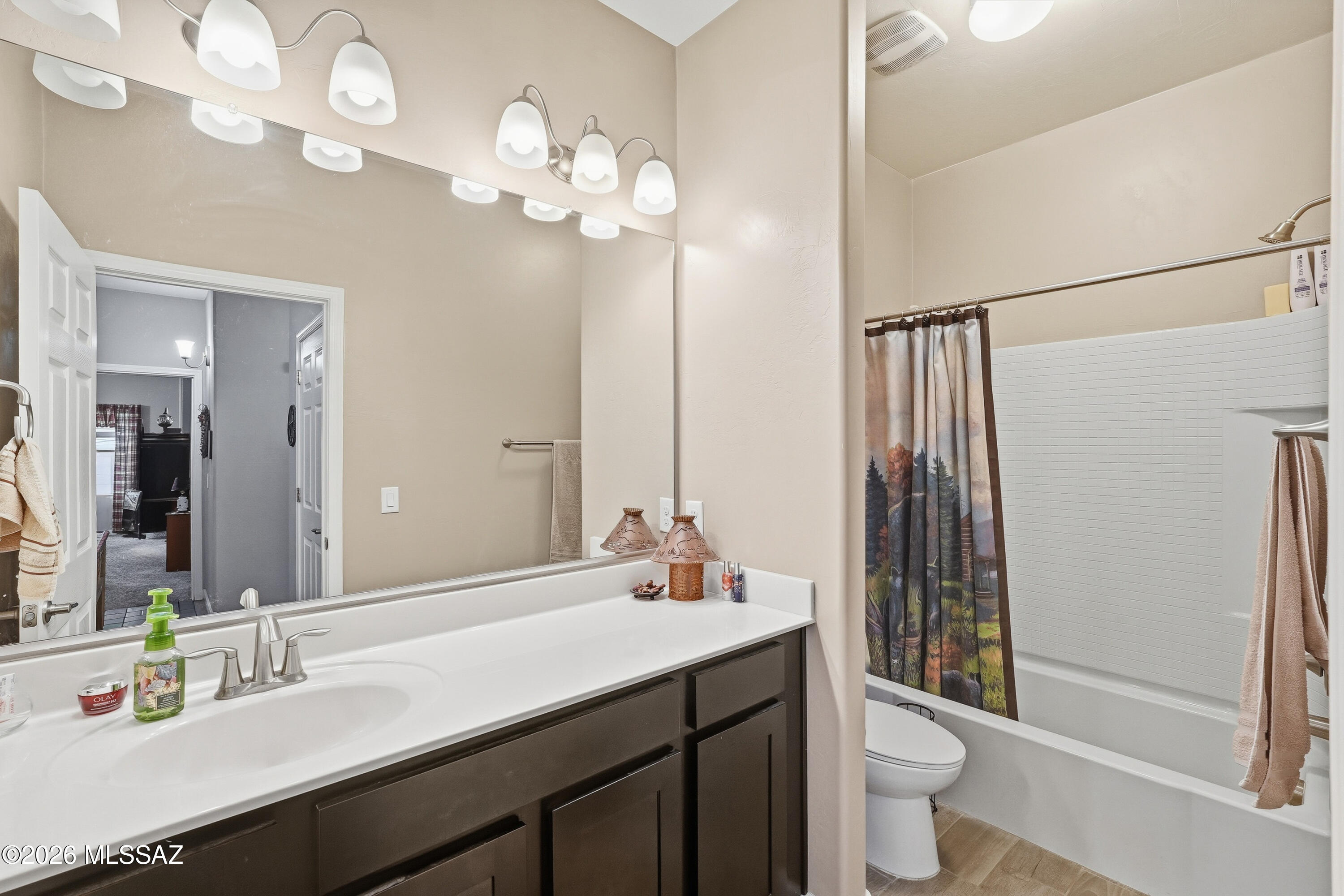 New Tucson Unit NO. 5 (1-312) - Residential