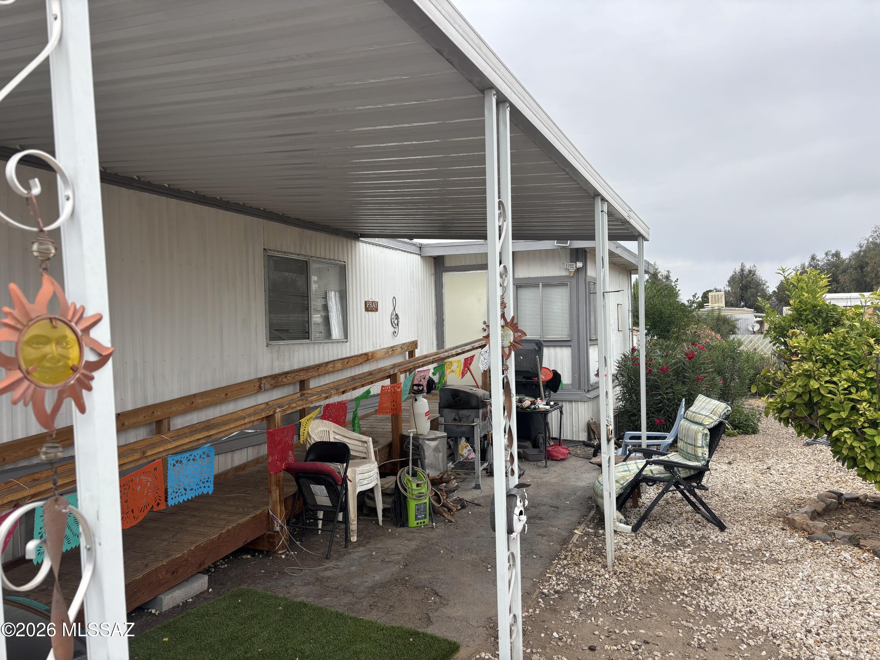 4439 N Old Romero Road