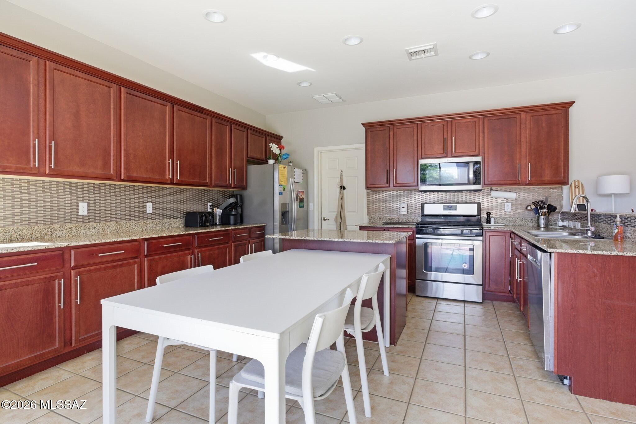Rancho Vistoso NGHB 10 & 11 (1-360) - Residential