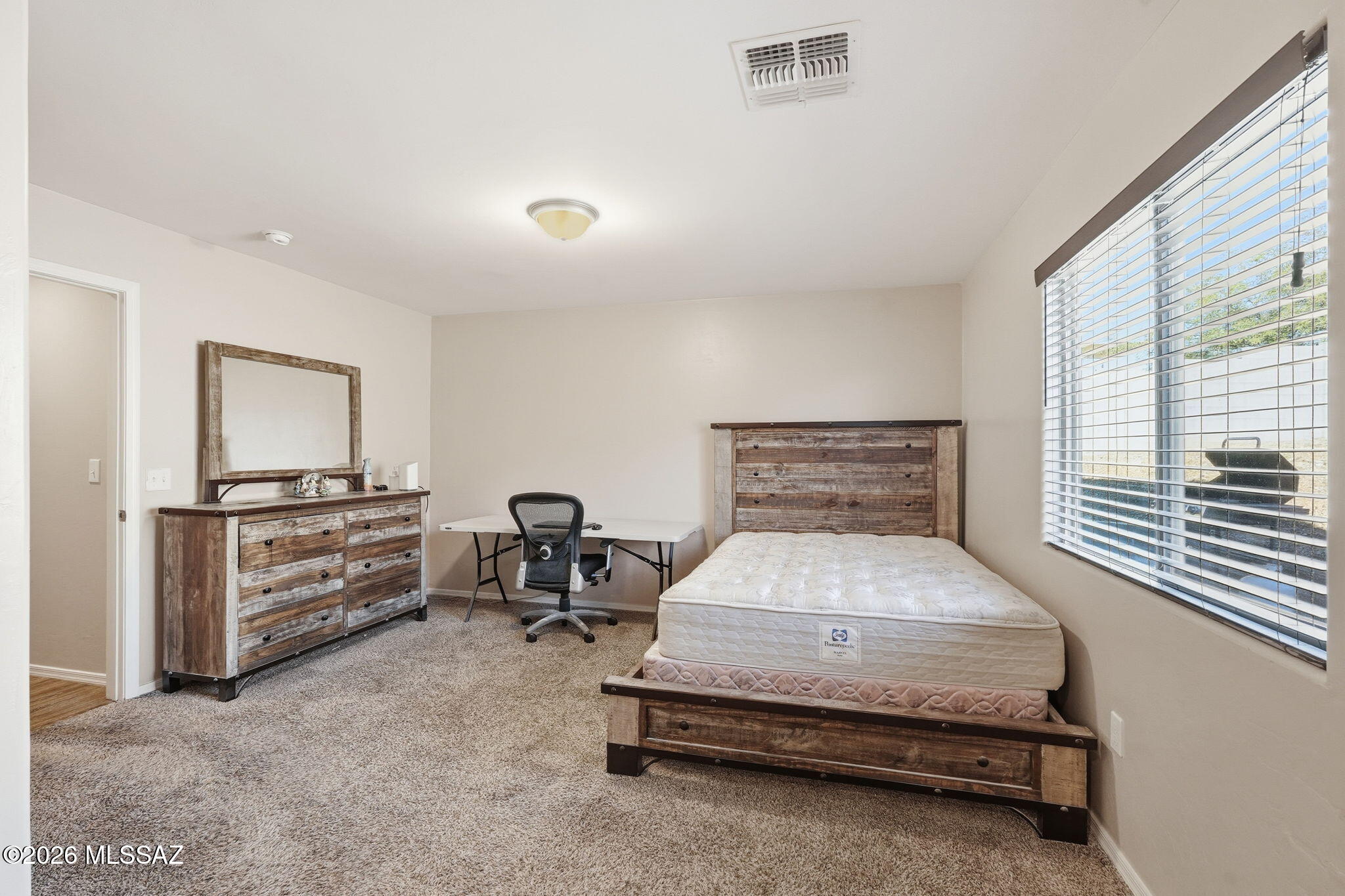 Mountain Manor View - Residential