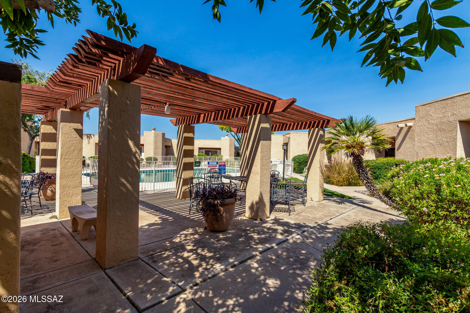La Fontana (1-22) - Residential