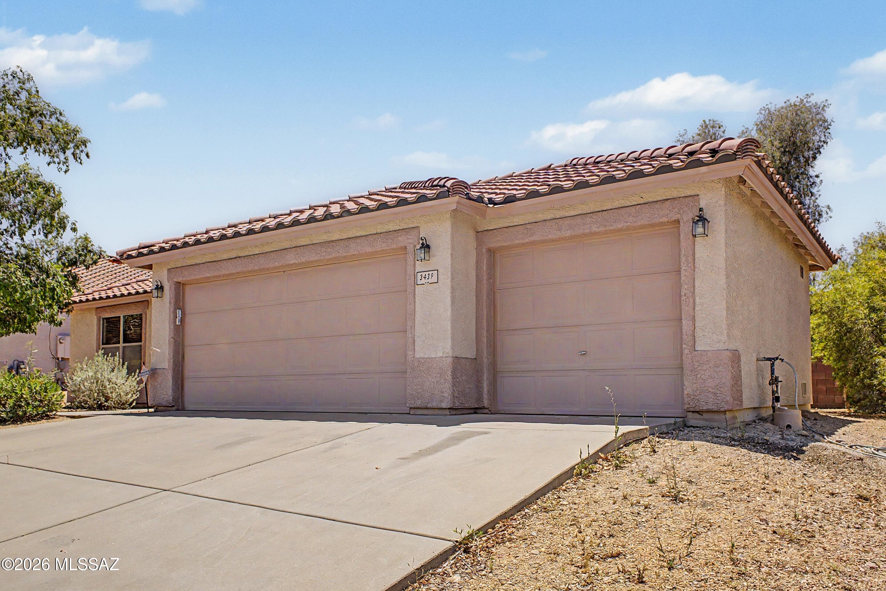 Rancho Agua Dulce (1-306) - Residential Lease