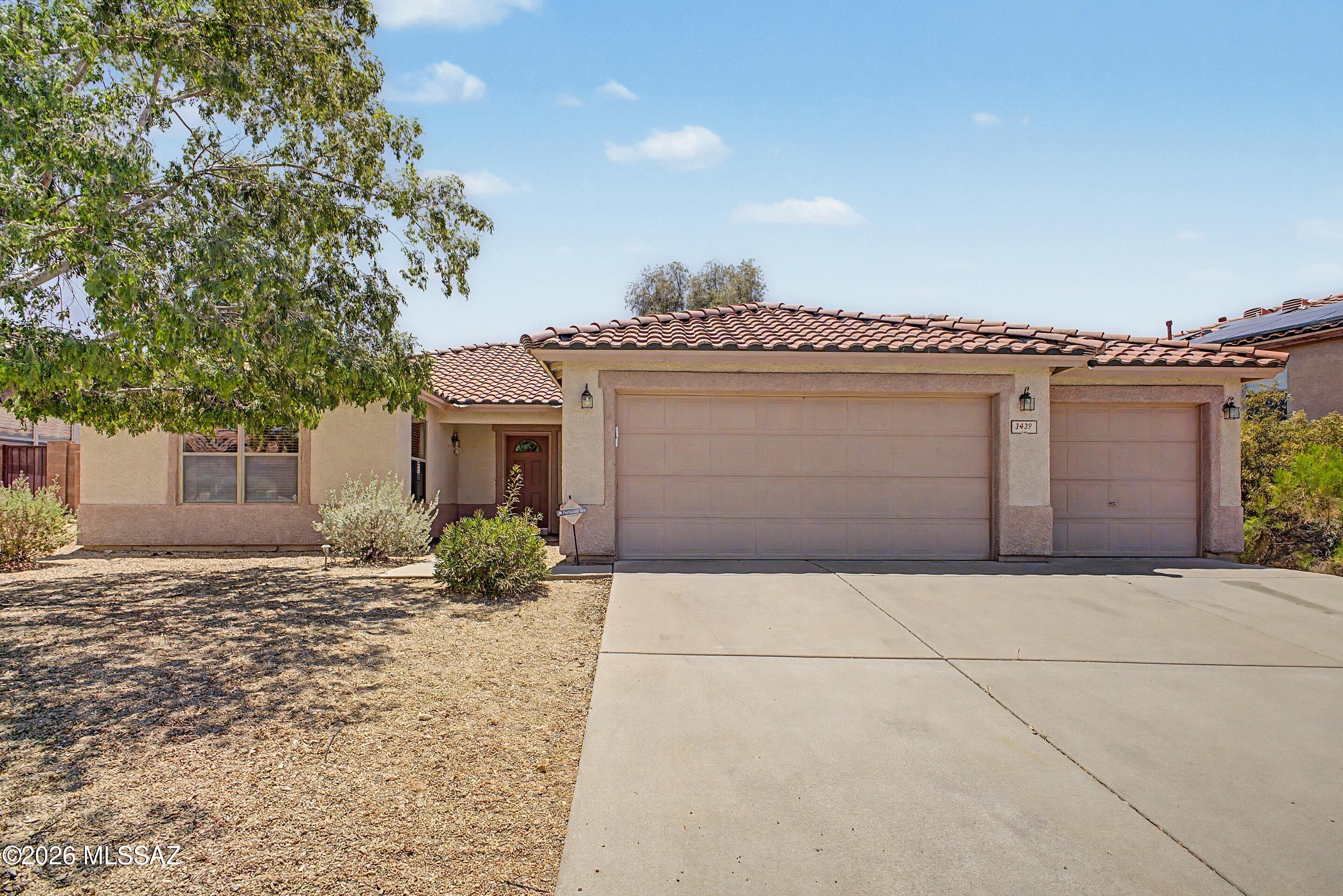 Rancho Agua Dulce (1-306) - Residential Lease