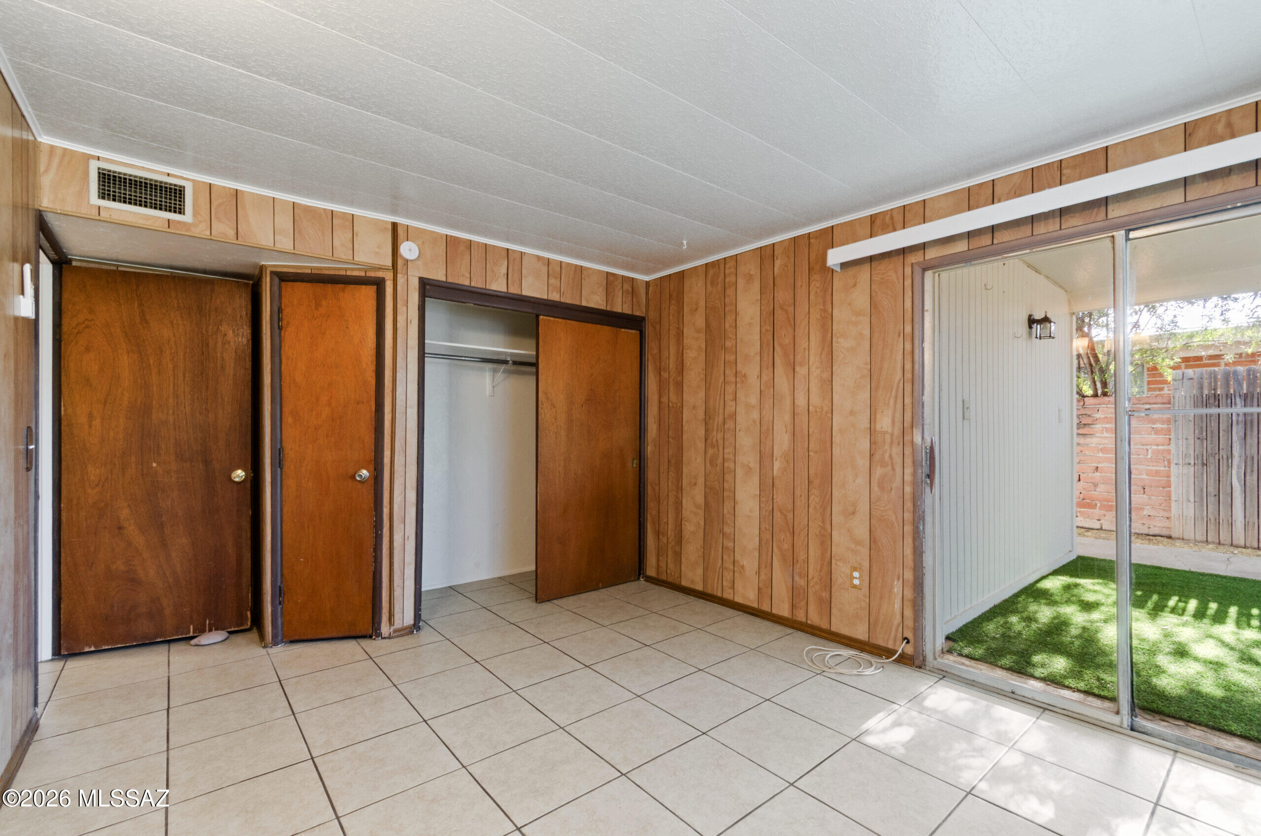Granada Park - Residential Lease