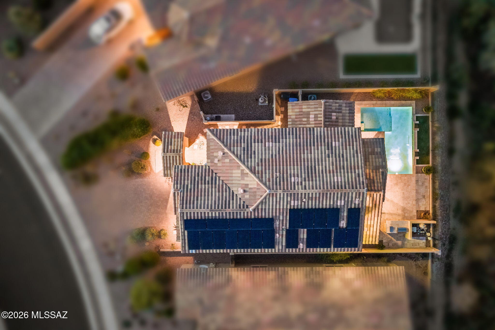 1005 W Lark Bunting Lane