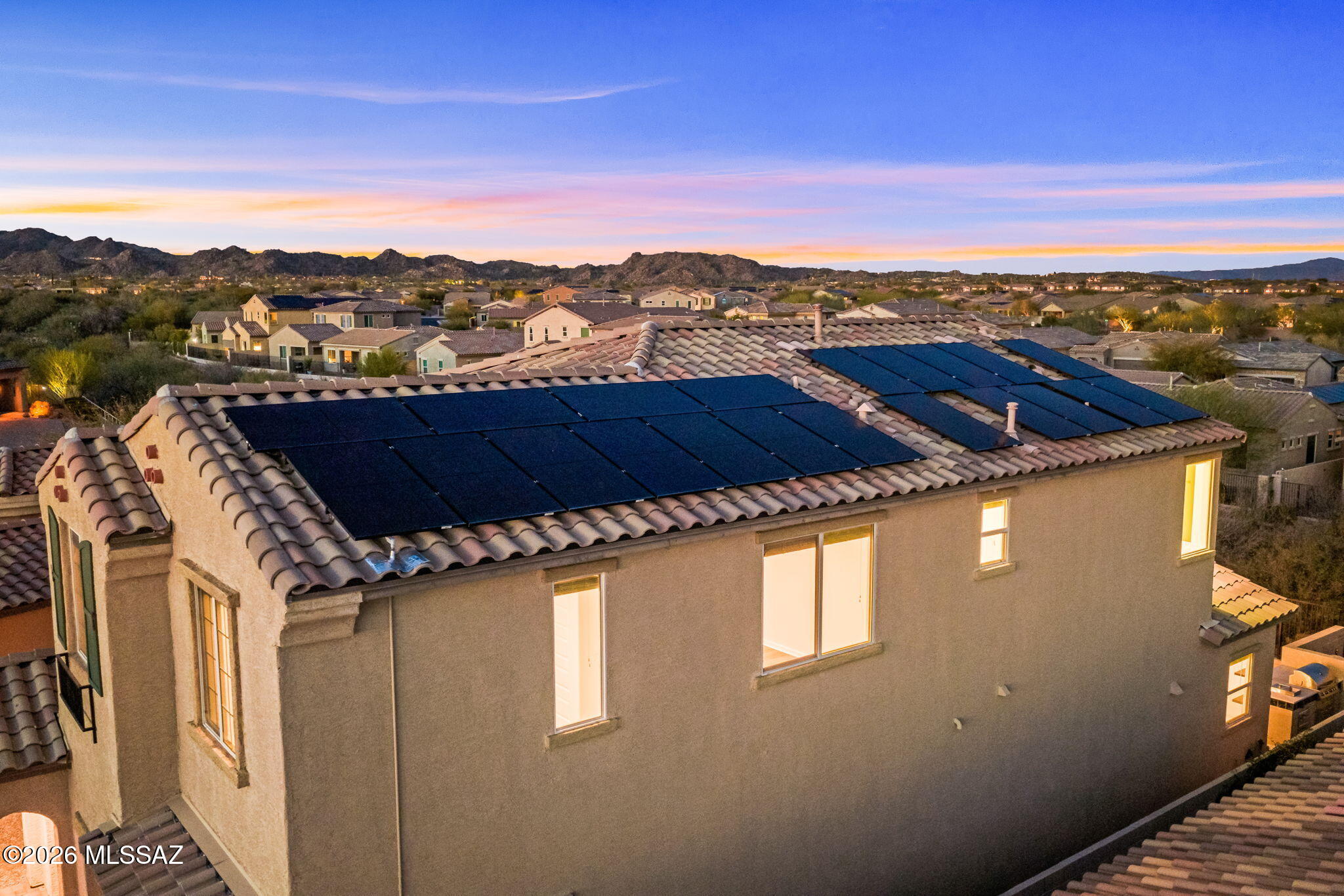 1005 W Lark Bunting Lane