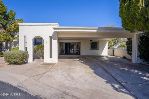 Photo of 9075 E Palms Park Drive, Tucson, AZ 85715 (MLS # 22604389)