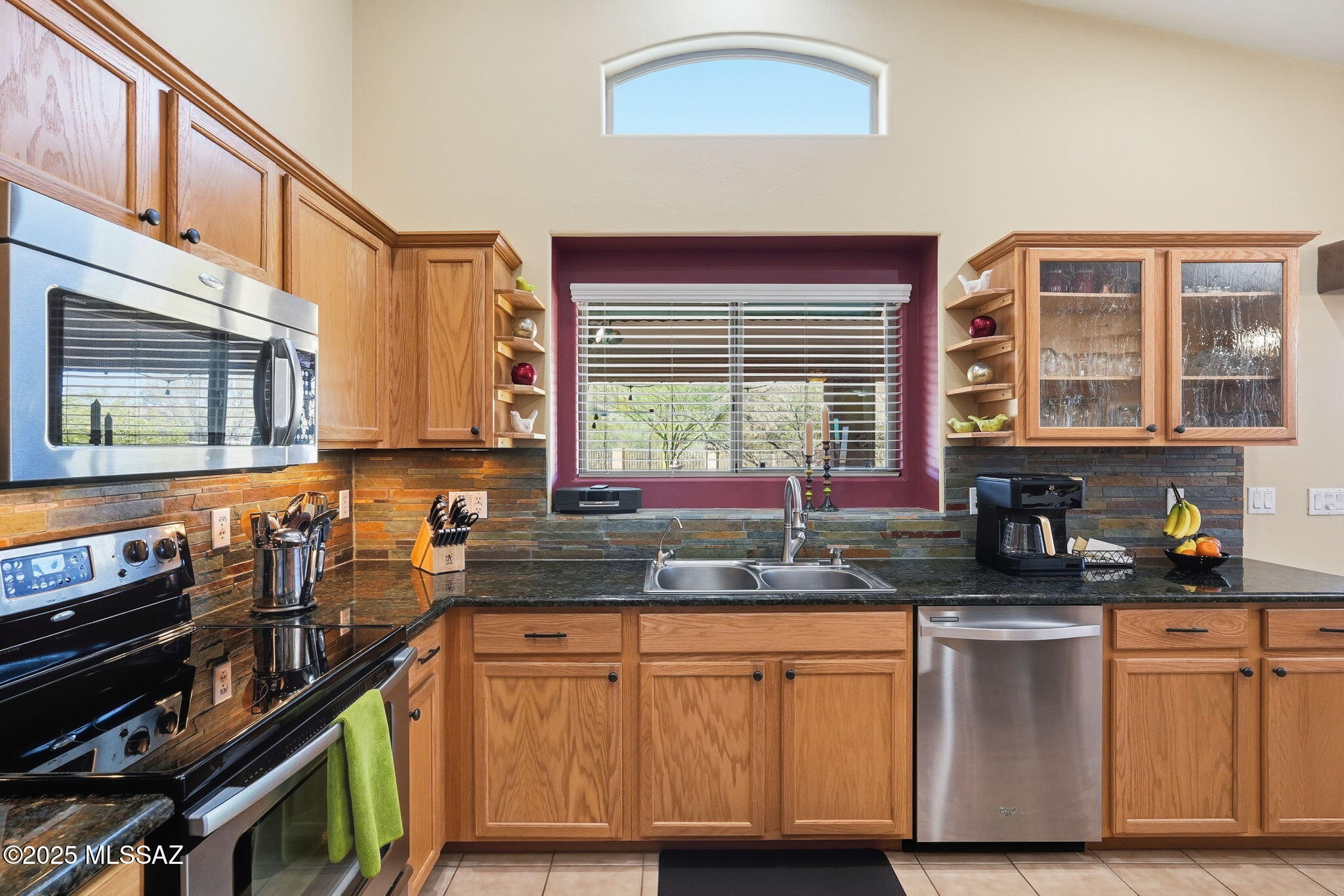 Colonia De Los Alamos - Desert Creek - Residential