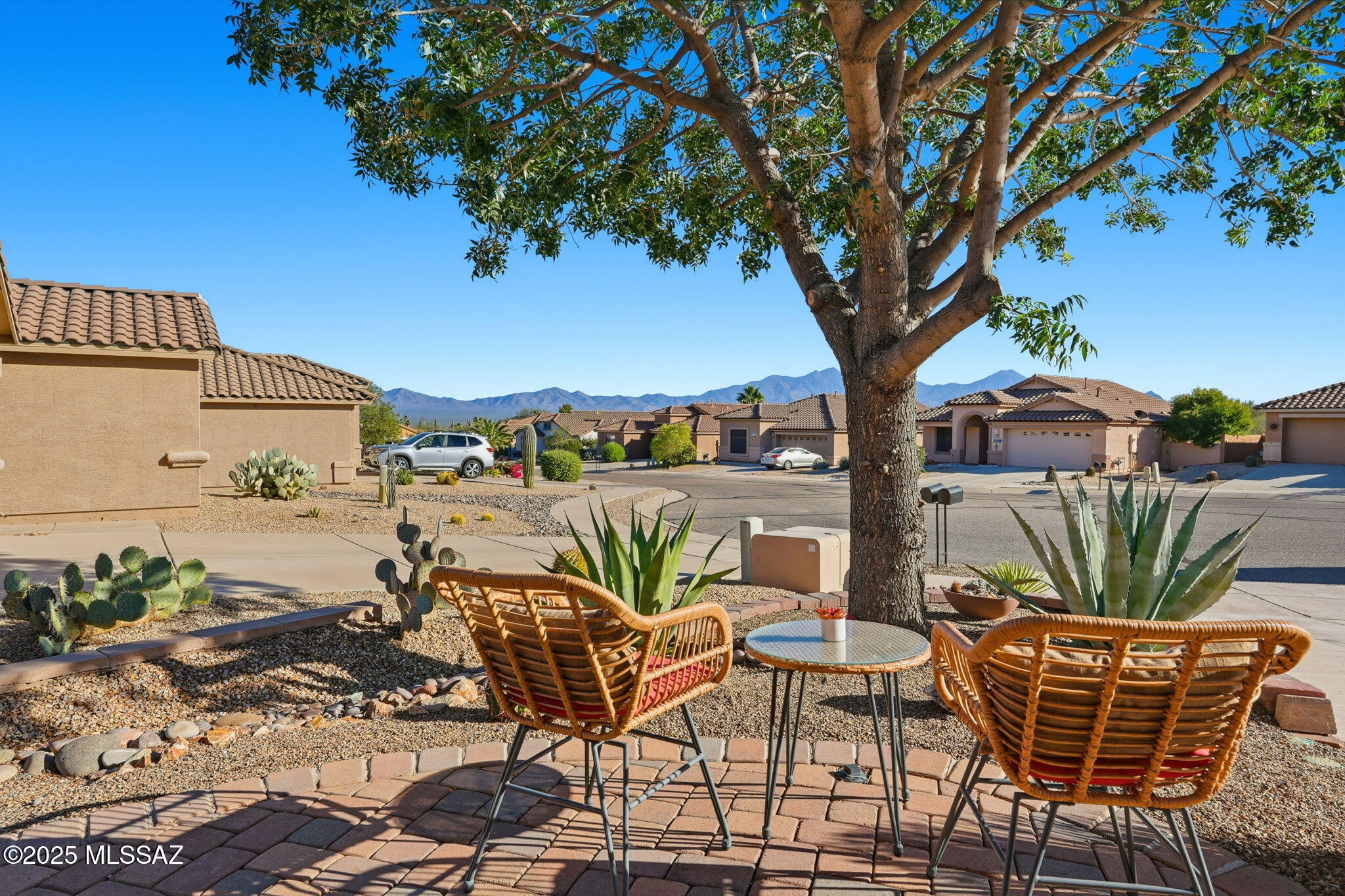 Colonia De Los Alamos - Desert Creek - Residential