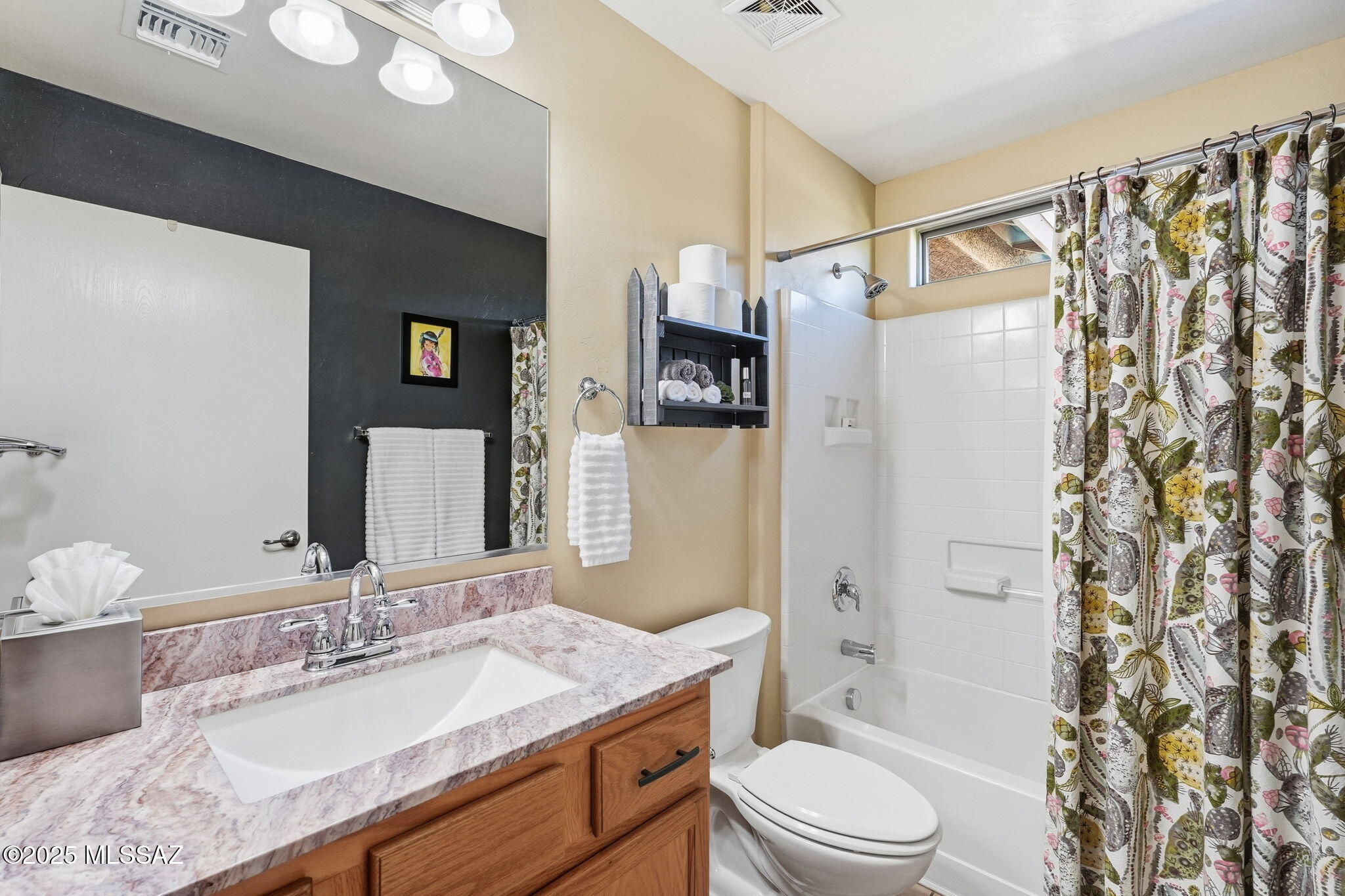 Colonia De Los Alamos - Desert Creek - Residential