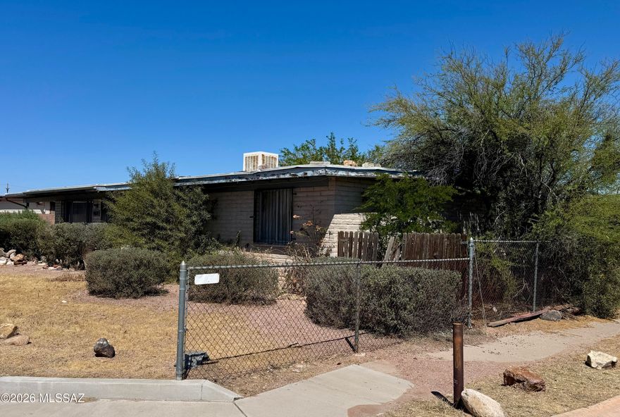 Investor special!! 3 bedroom, 2 bathroom home in Olive Grove subdivision with views. Due to the current condition of the home, it is being offered below market value and sold in ''as-is'' condition.