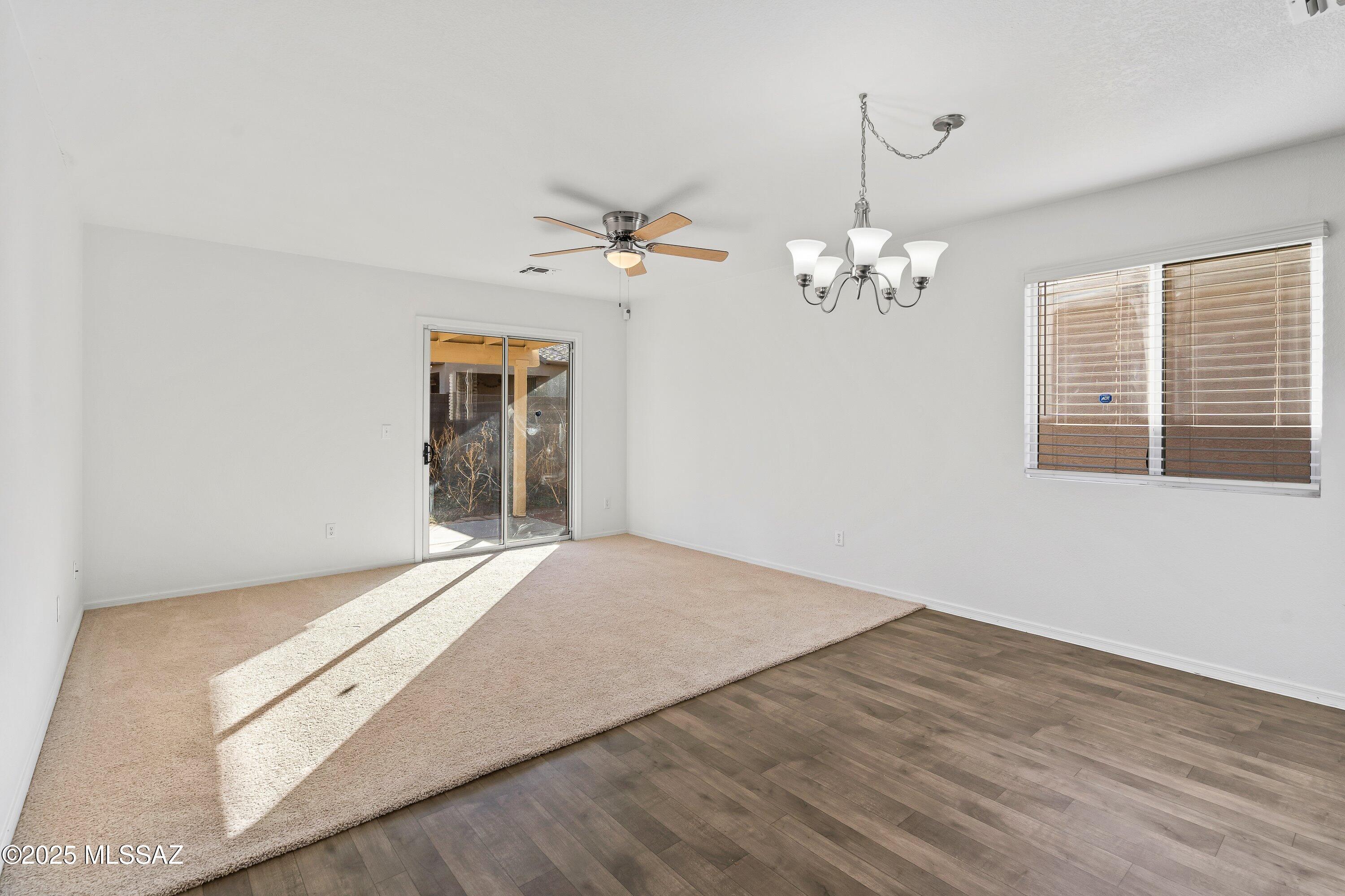 Paraiso (1-106) - Residential Lease