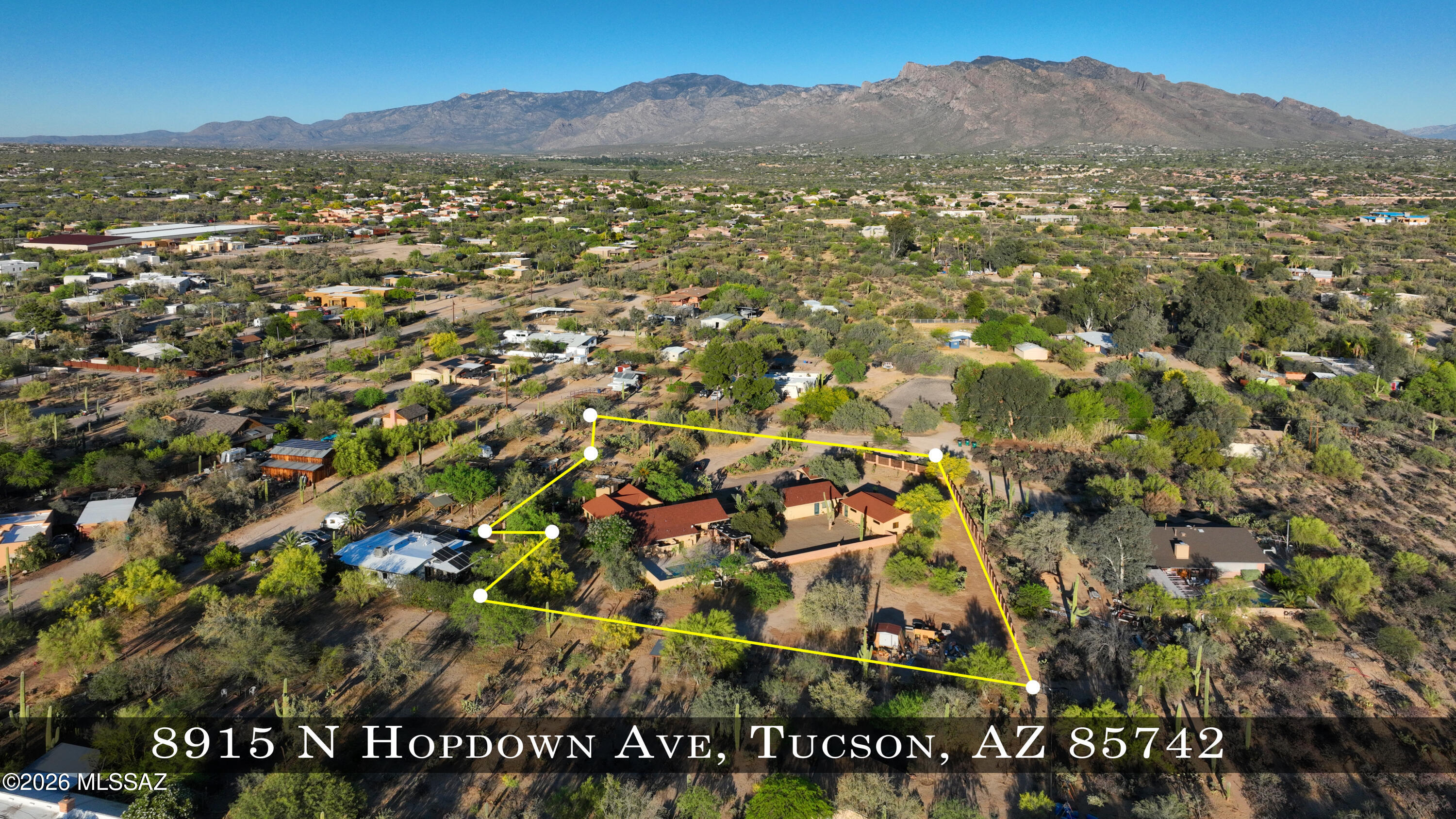 8915 N Hopdown Avenue