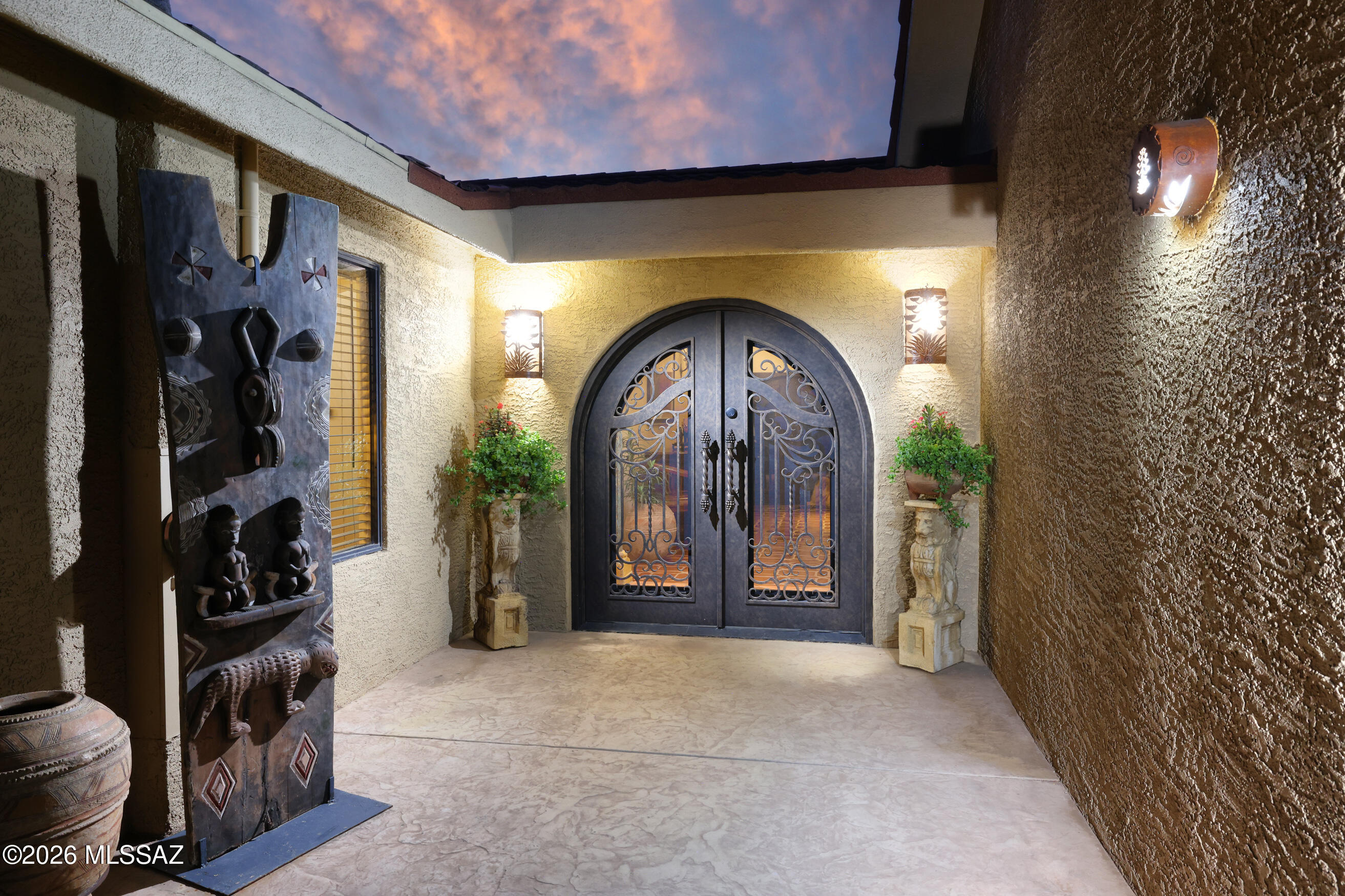 8915 N Hopdown Avenue