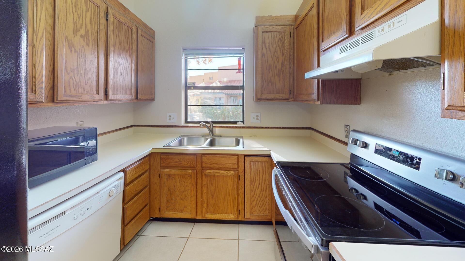 Ventana De Sabino Villas (1-90) - Residential Lease
