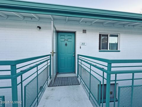 1776 S Palo Verde B202 Tucson AZ 85713