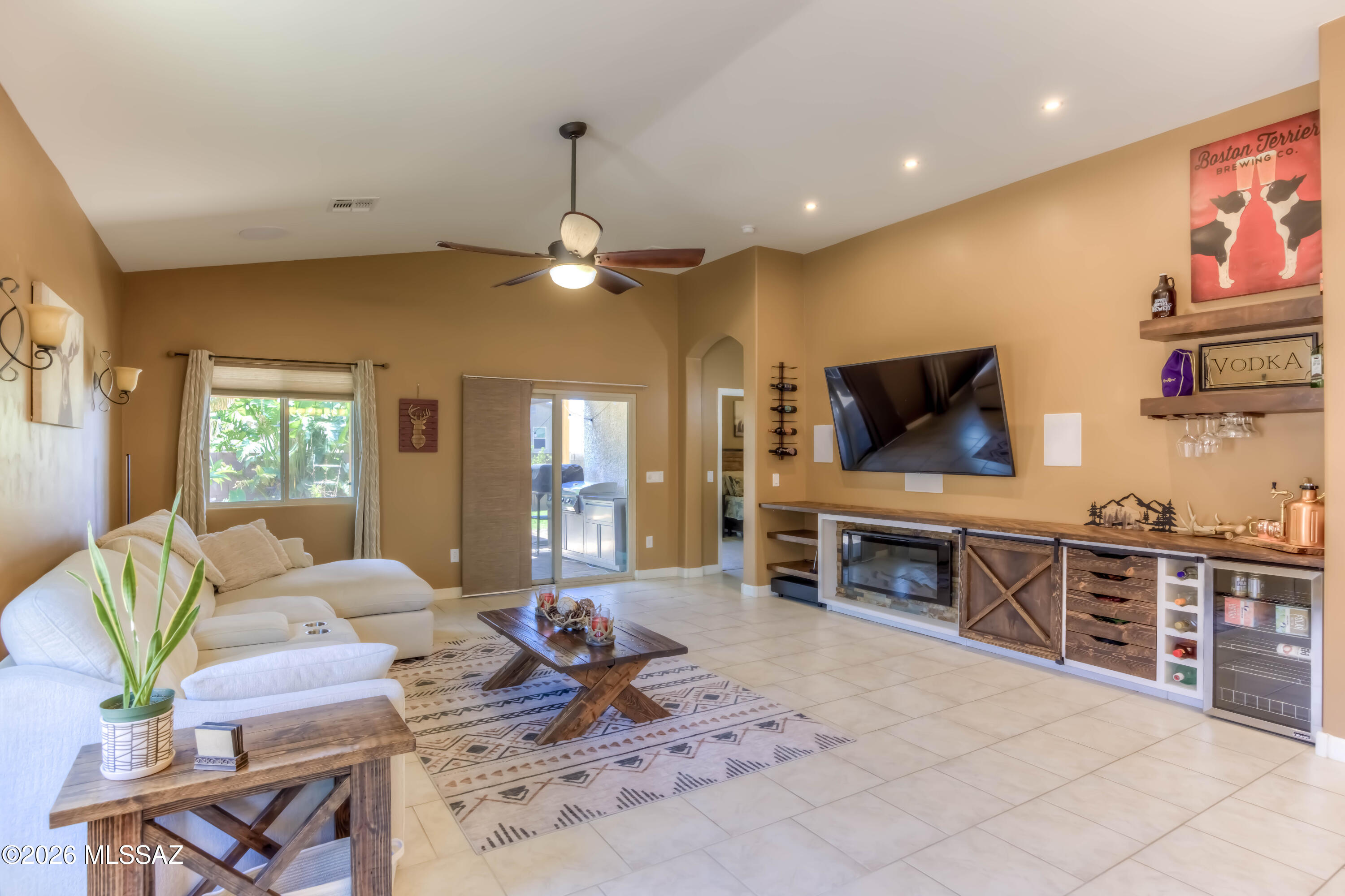 New Tucson Unit NO. 5 (1-312) - Residential