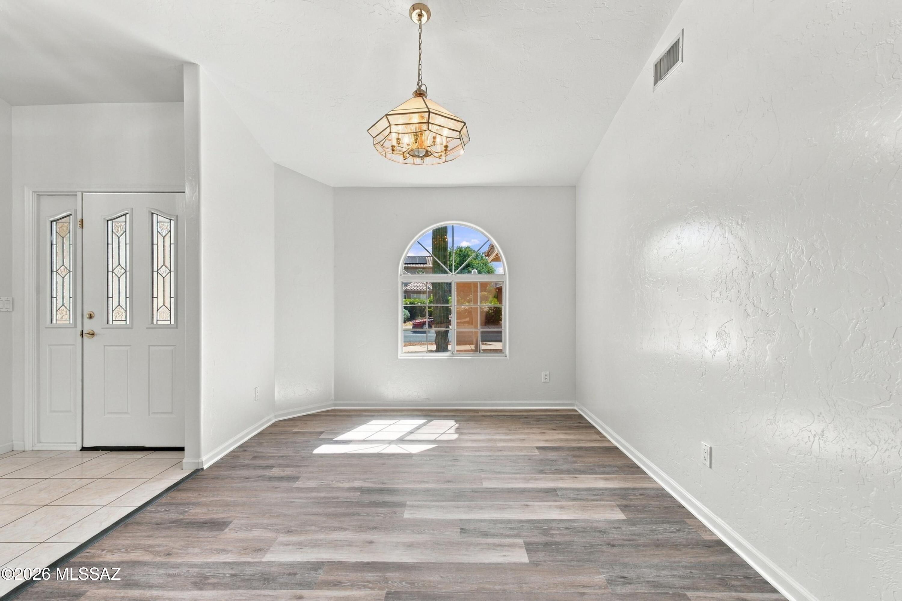 11079 N Mountain Breeze Drive
