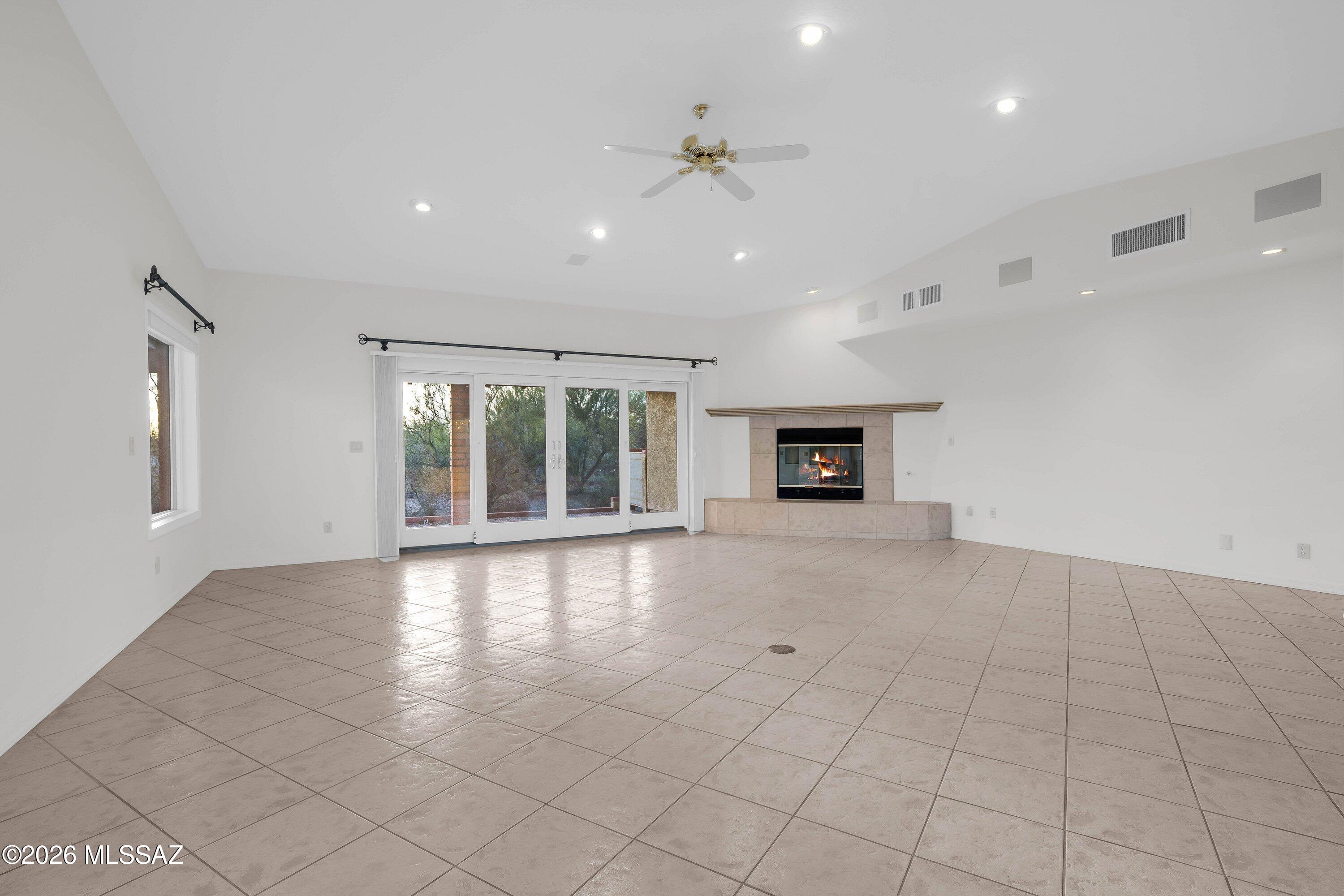 La Paloma Ridge Est - Residential