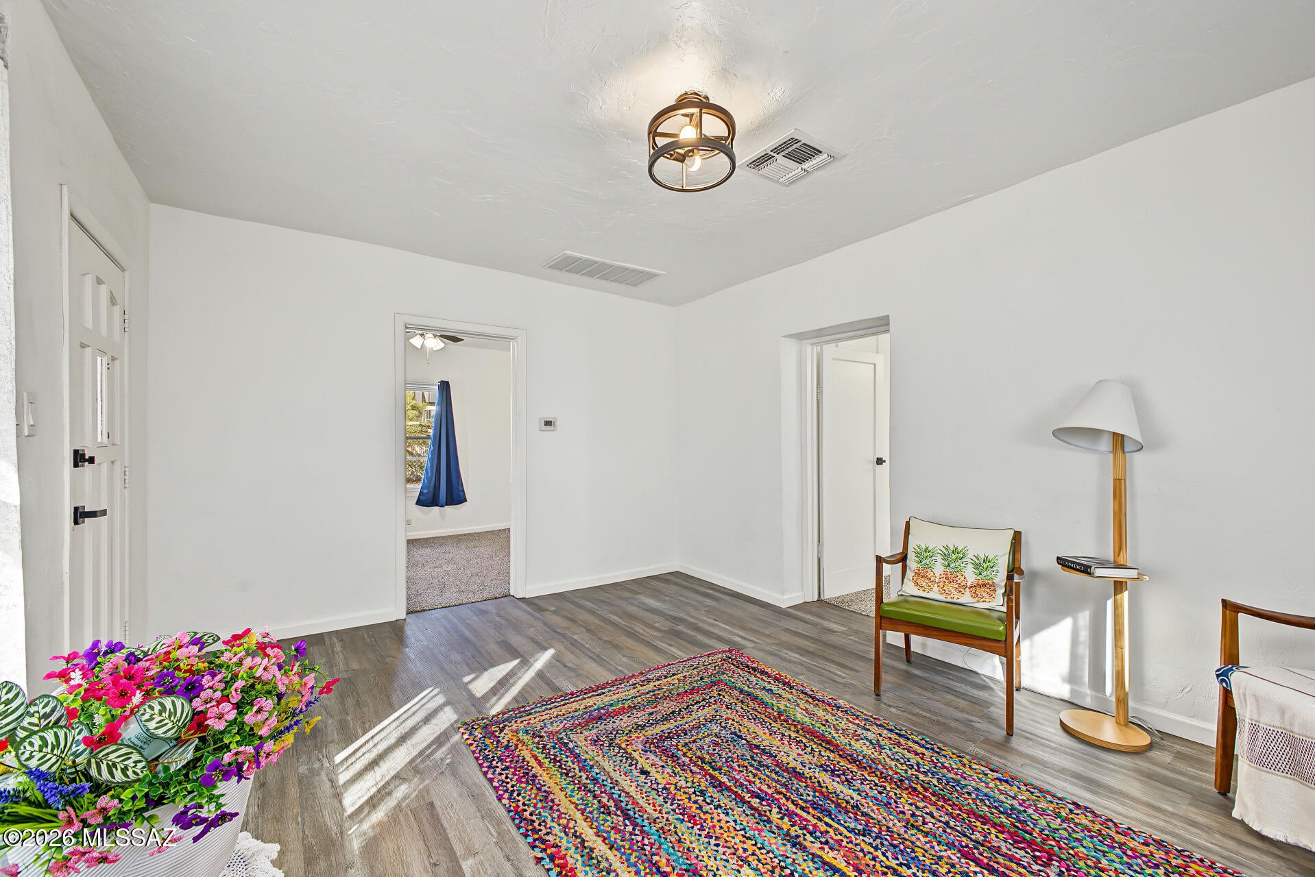 428 W Rosales Street