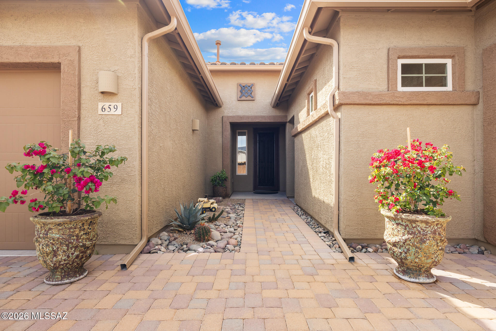 Eagles Rest SQ20152890001 - Residential