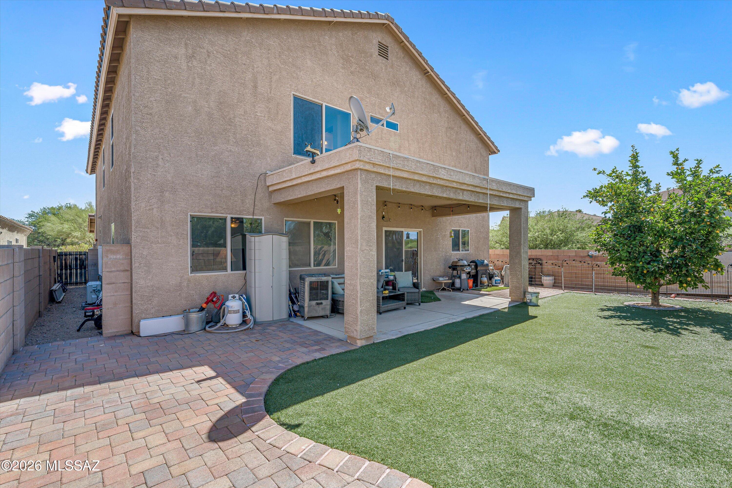 Vista Del Lago (1-123) - Residential