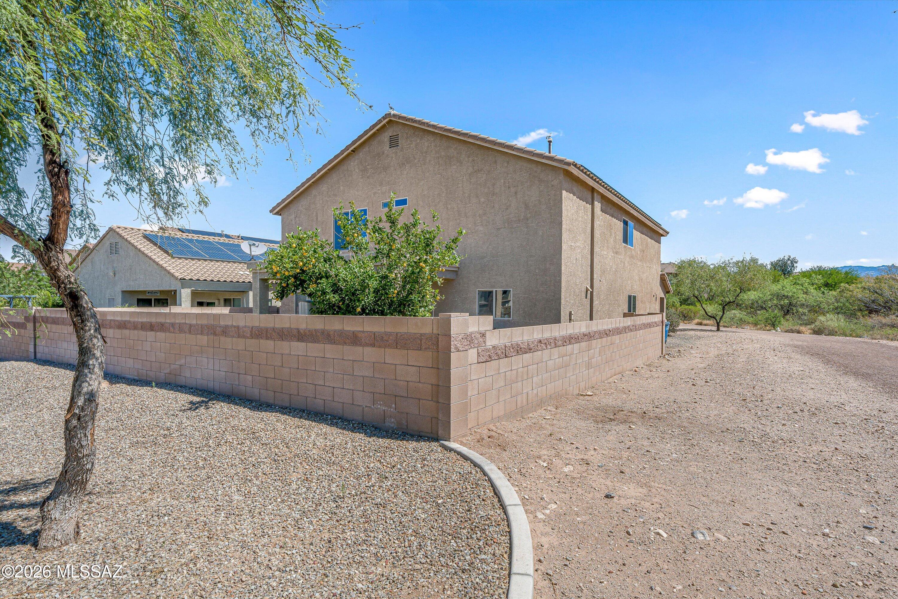 Vista Del Lago (1-123) - Residential