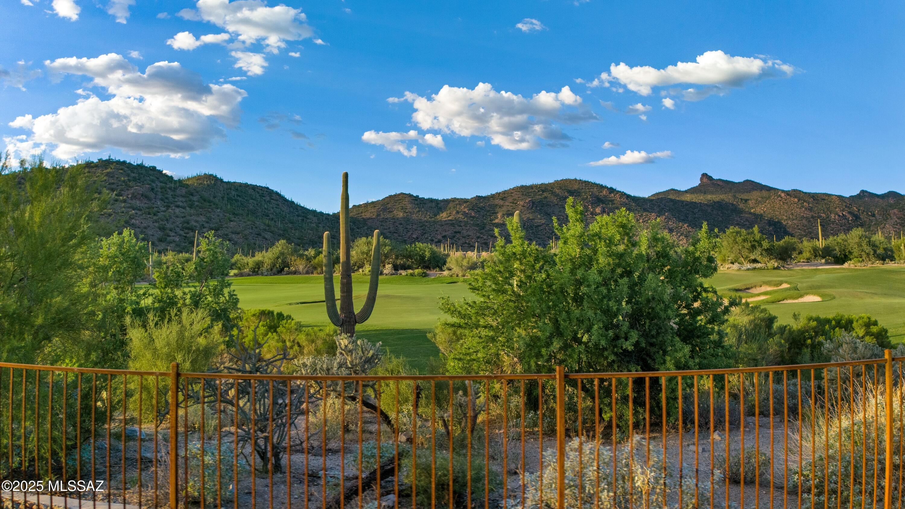 Boulder Bridge Pass III At Dove Mountain SQ20143000307 - Residential