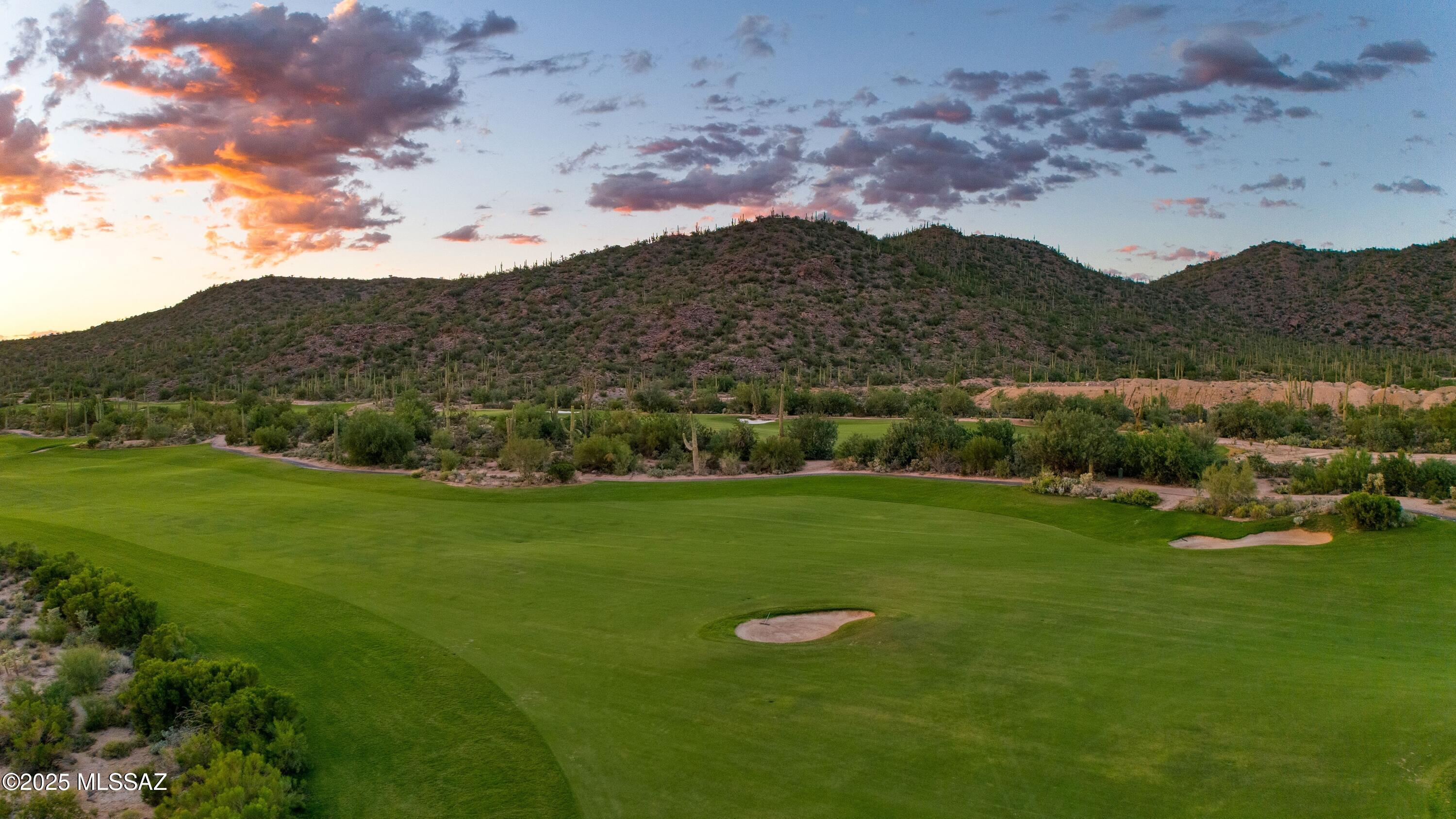 Boulder Bridge Pass III At Dove Mountain SQ20143000307 - Residential