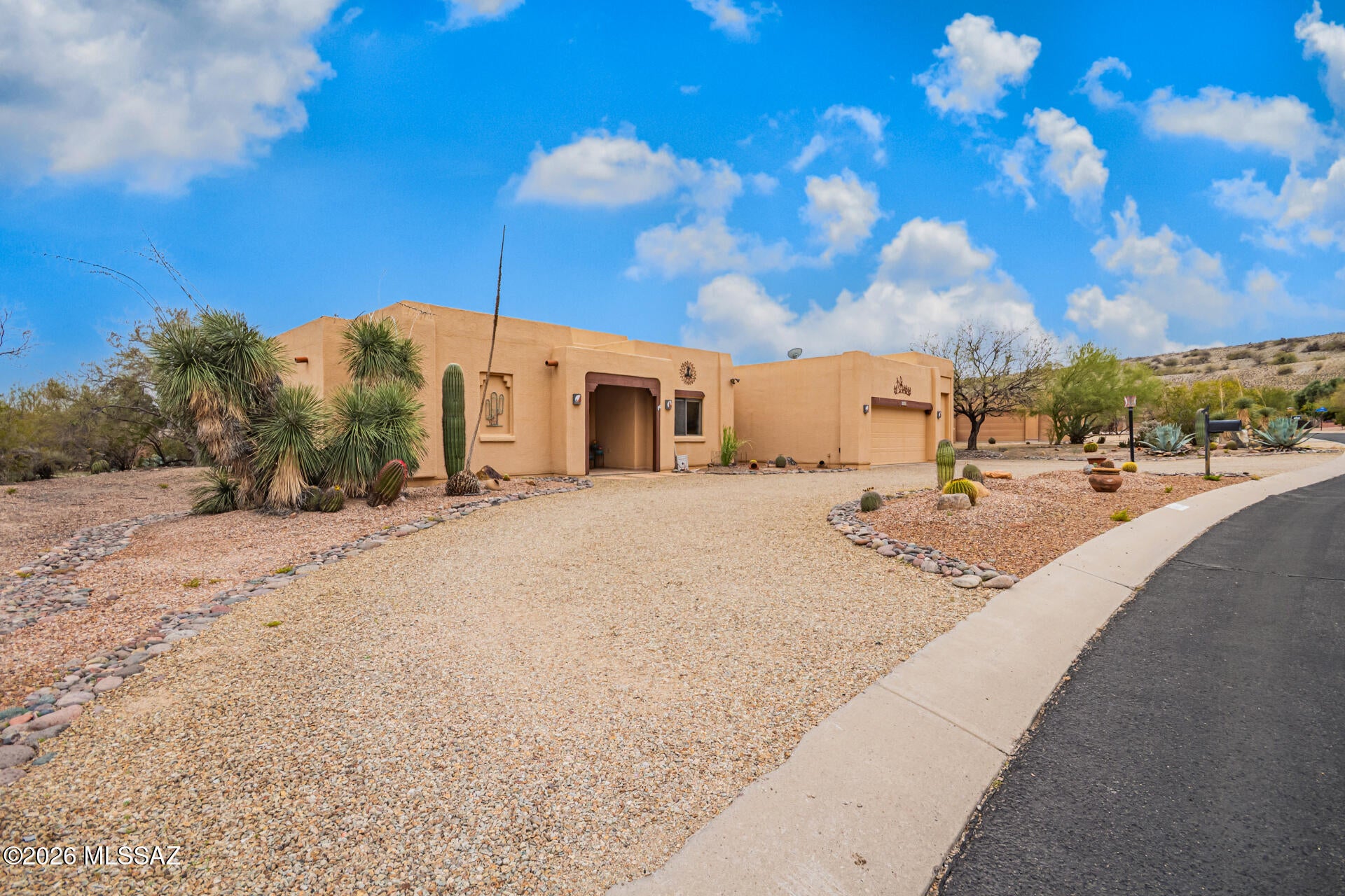 1655 W Placita Del Codillo