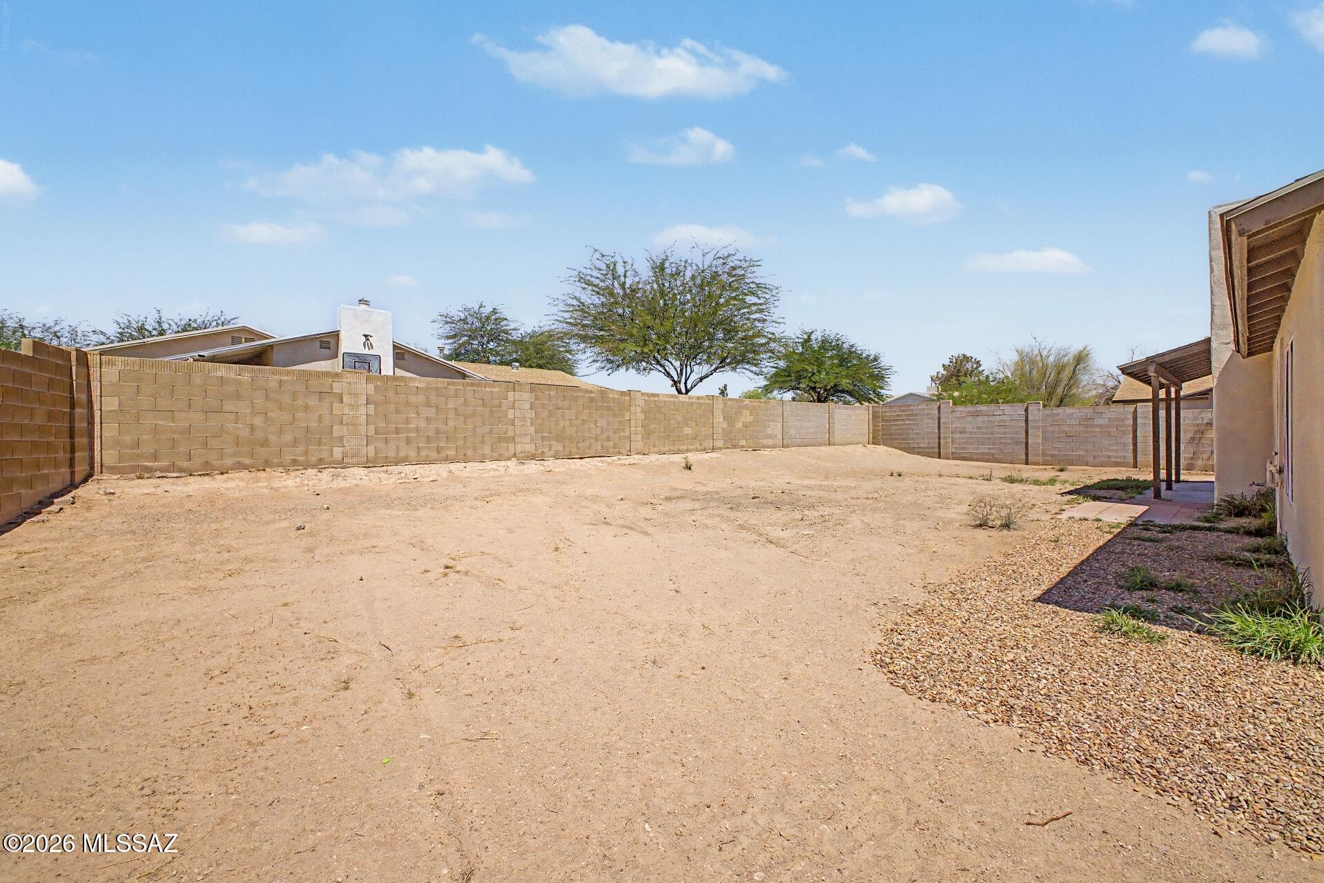 Mission West (1-370) - Residential
