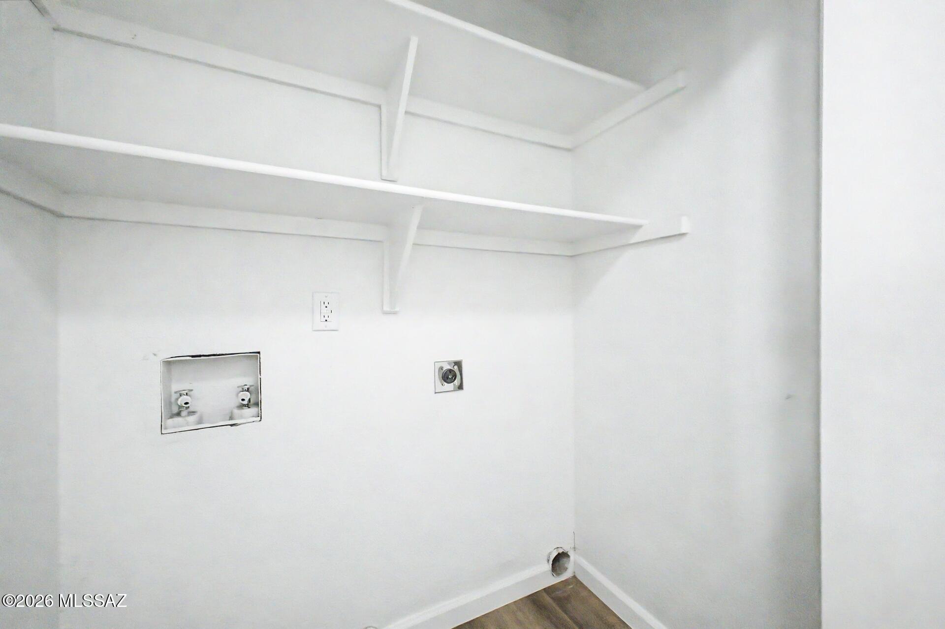 Mission West (1-370) - Residential